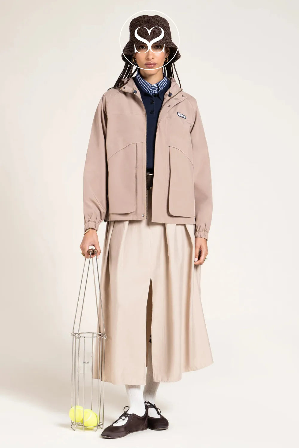 Flotte Wind & Waterproof Jacket with Zip Closure