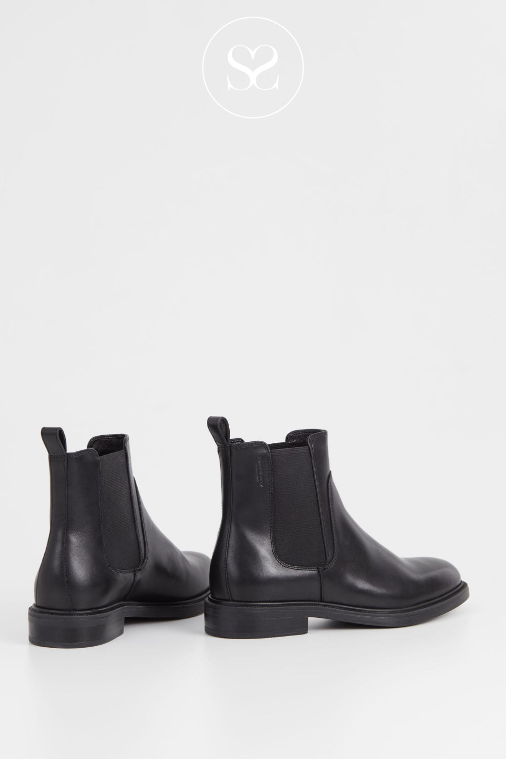 Black leather ankle boots from Vagabond with pull on tab and elasticated side panels