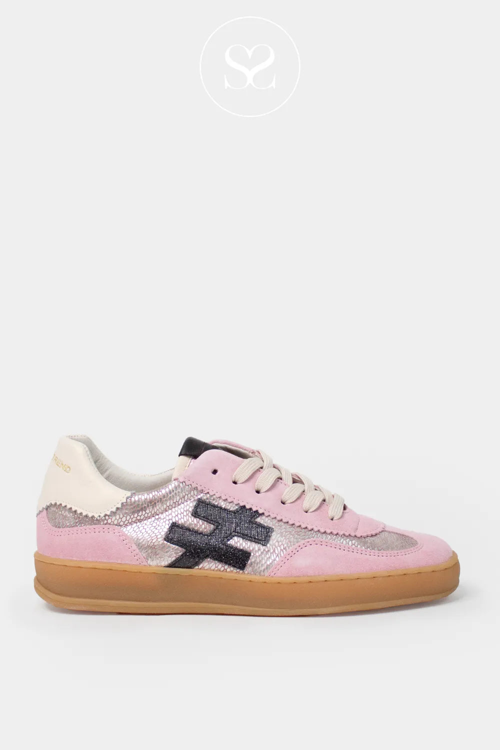 Another Trend Pink Trainers - A032-C166 for women made from Soft materials and cushioned interior for lasting all-day comfort