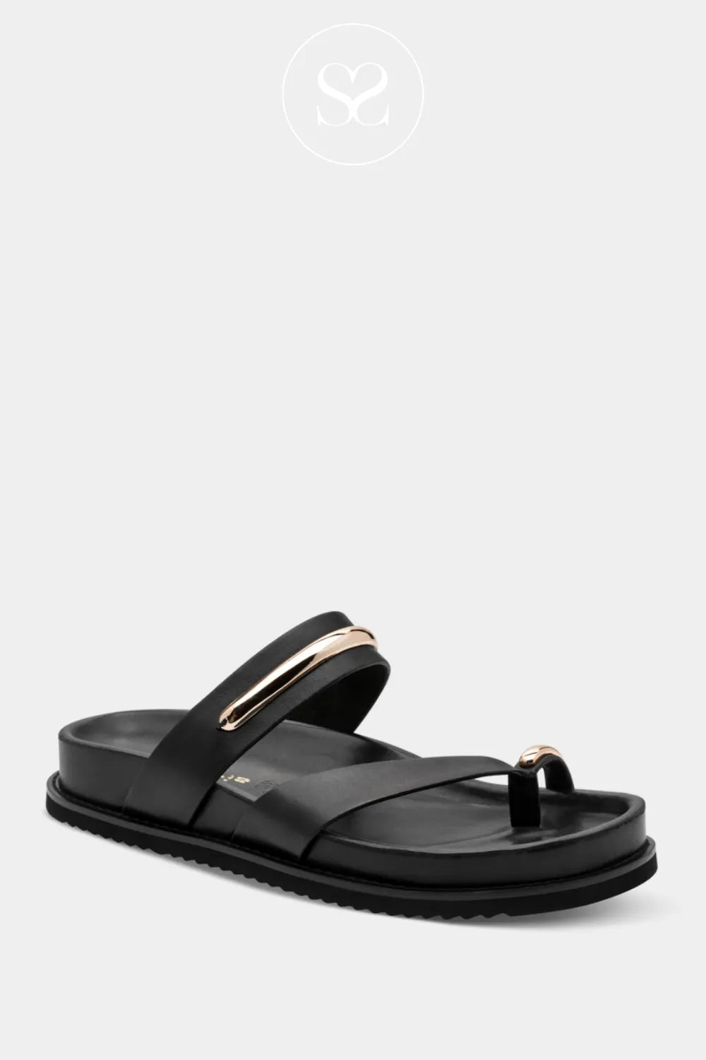 Tamaris Black Toe Thong Gladiator Sandals 1-27415-46 Gold metal detailing adds a subtle touch of glamour