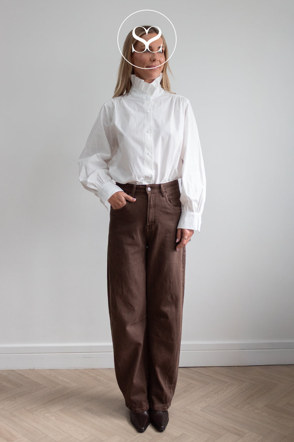 Brown Full Length Jeans — Lorena