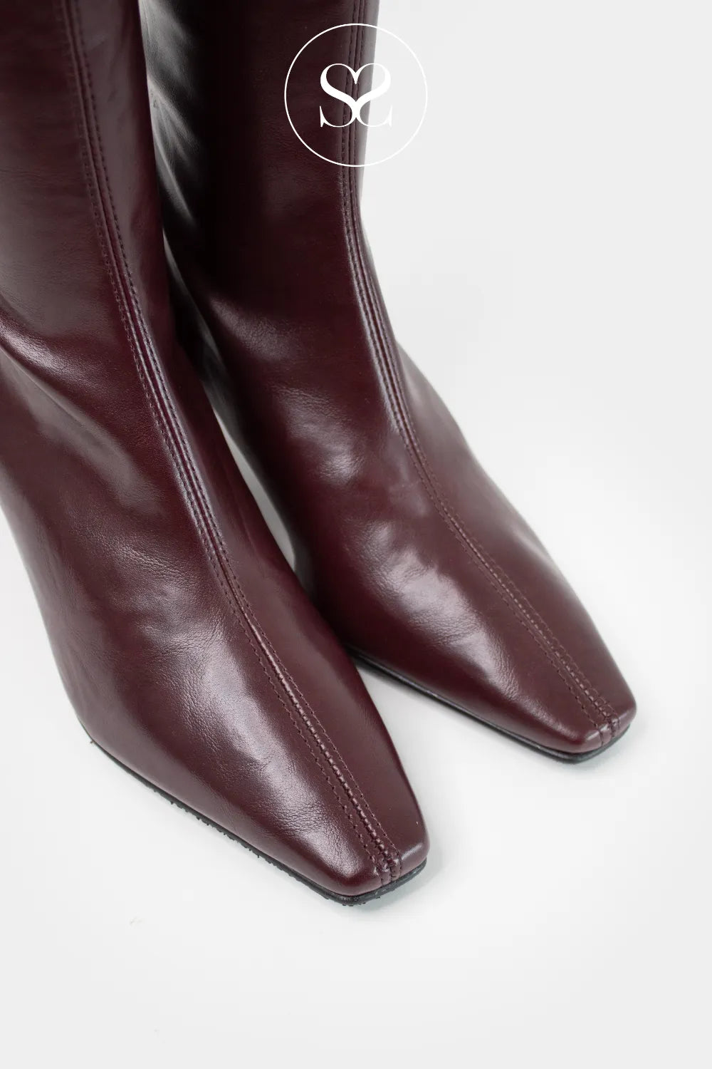 MISS ELASTIC DARK BURGUNDY KNEE HIGH PULL ON SOCK BOOTS 78100