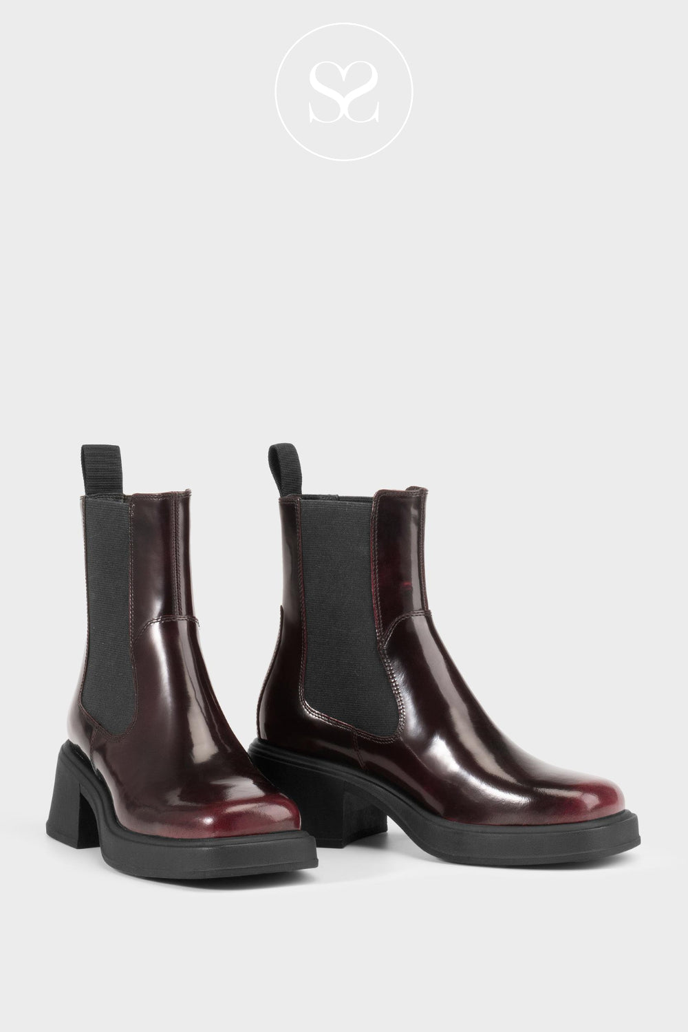 VAGABOND BURGUNDY LEATHER CHUNKY BLOCK HEEL PULL ON STYLE CHELSEA BOOTS DORAH 5642-004