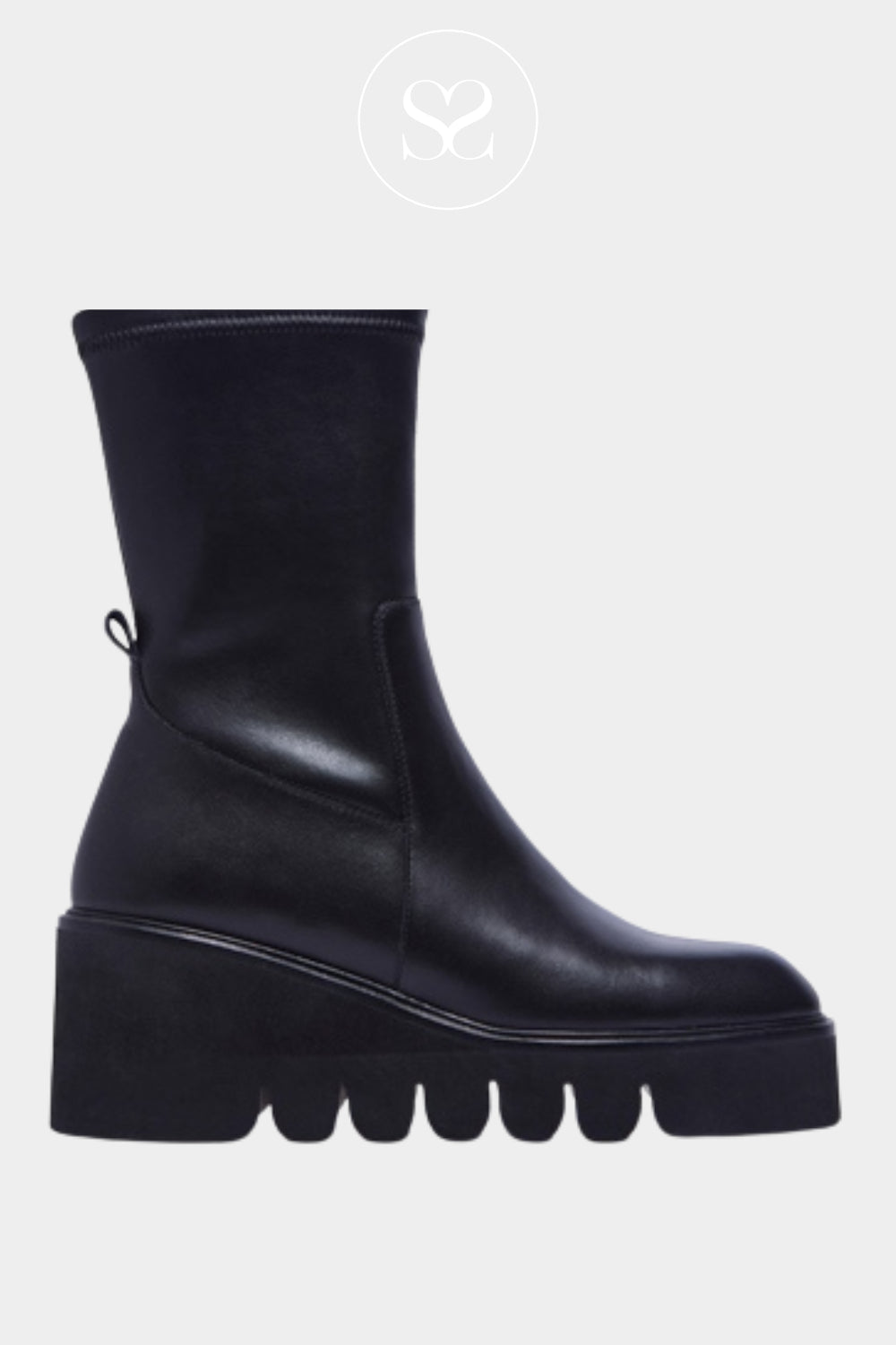 CARL SCARPA BLACK LEATHER PULL ON WEDGE ANKLE BOOTS ARIELLA