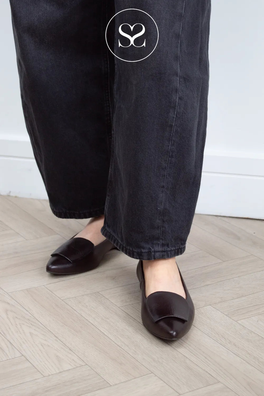 Paul Green Brown Leather Pointed Toe Pumps - 3792