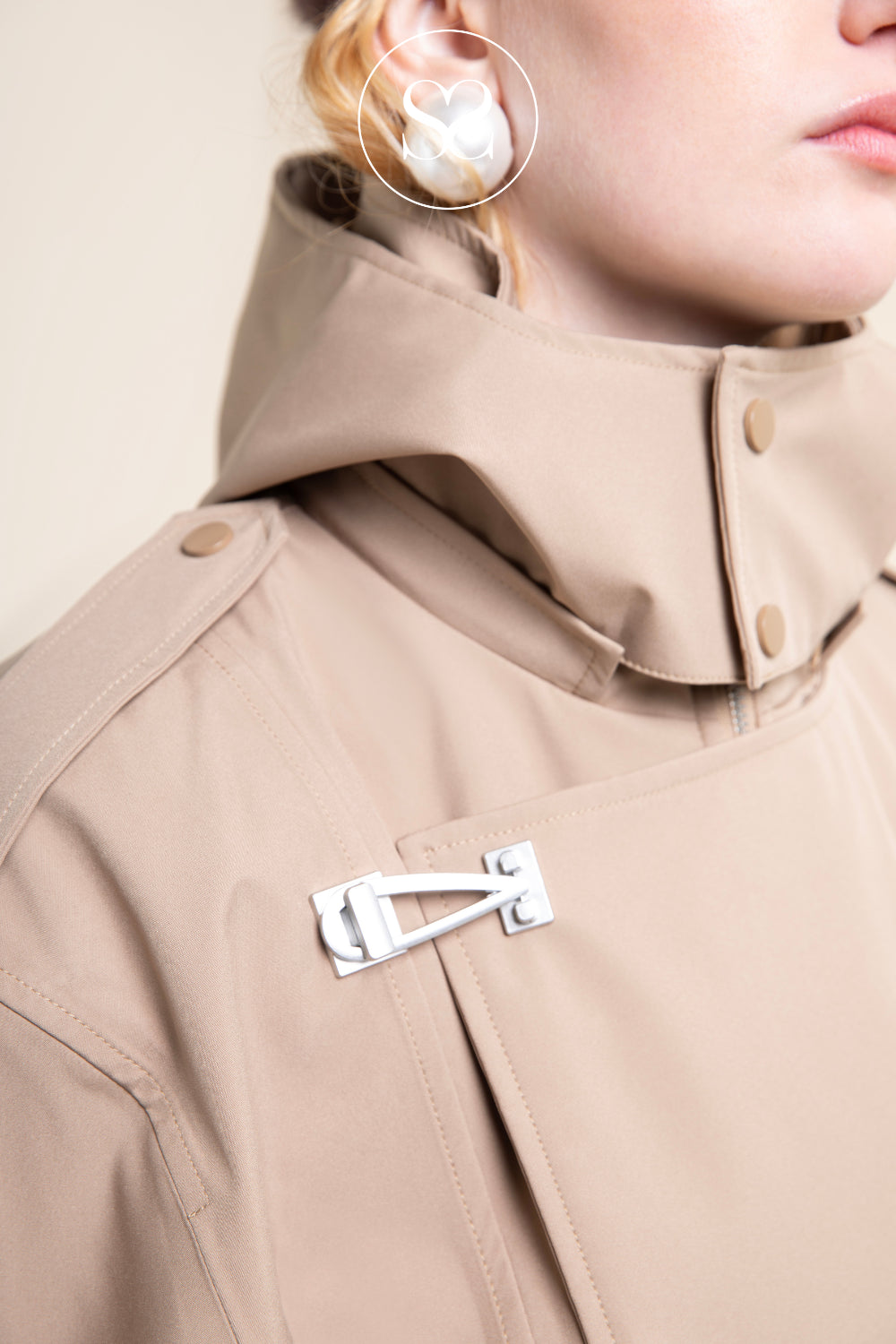 Flotte Beige Waterproof Jacket With Funnel Neck  - Rivoli