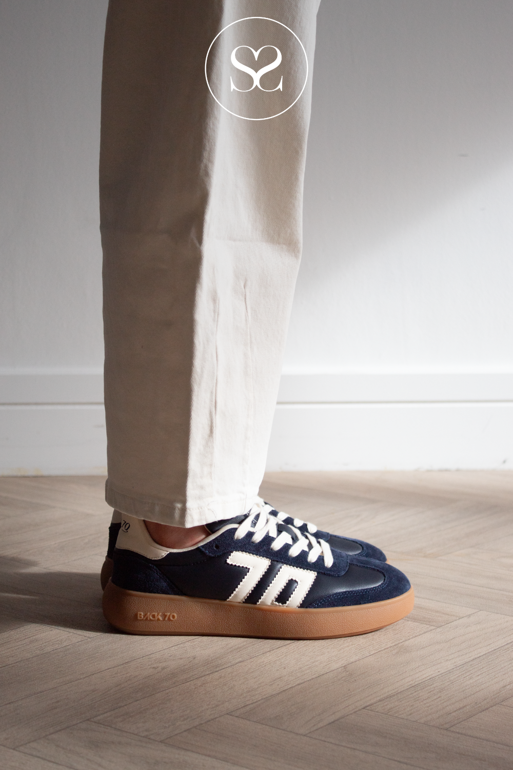 Back 70 Navy Chunky Retro Trainers - Brooklyn