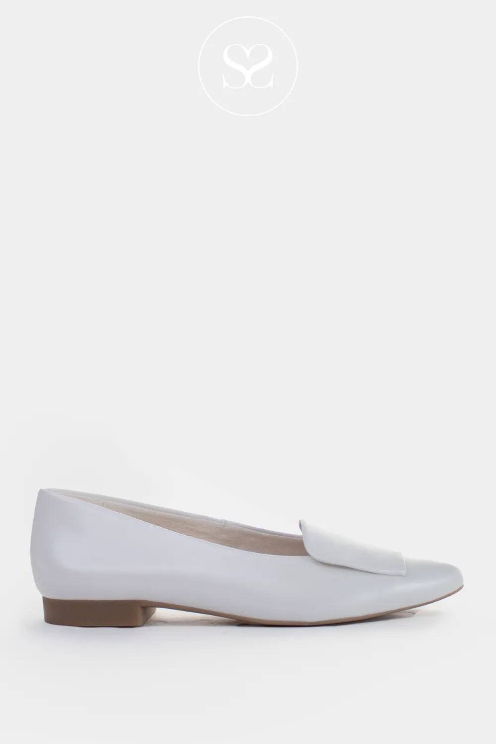 Paul Green ivory pointed toe pumps 3792 for women Soft ivory leather with a timeless pointed toe design