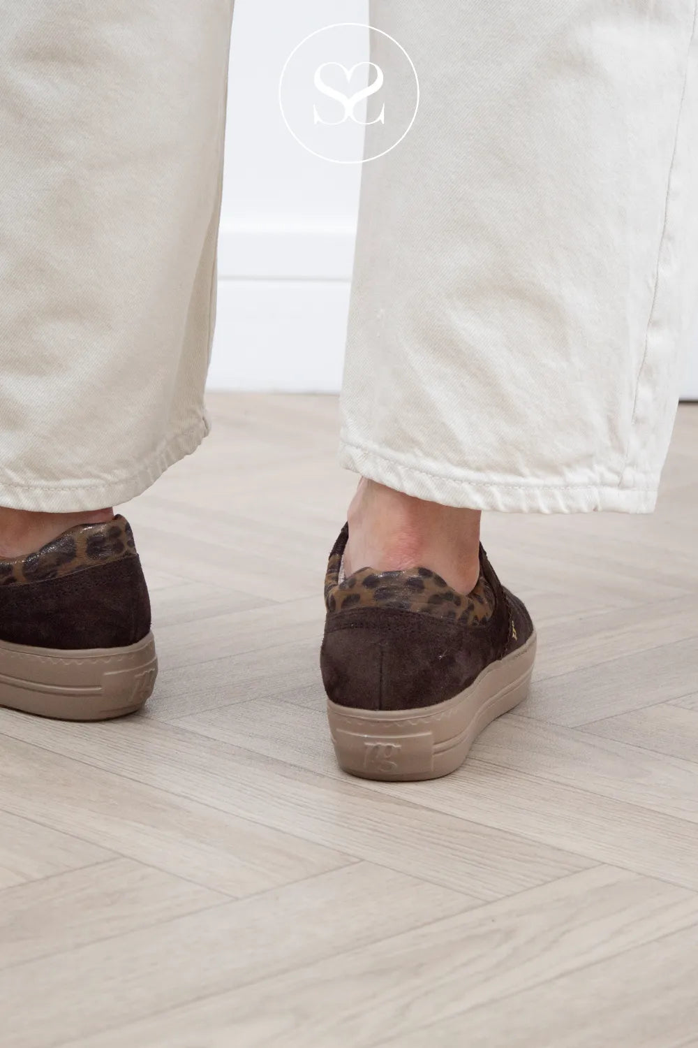 Paul Green Brown Suede Trainers - 5567