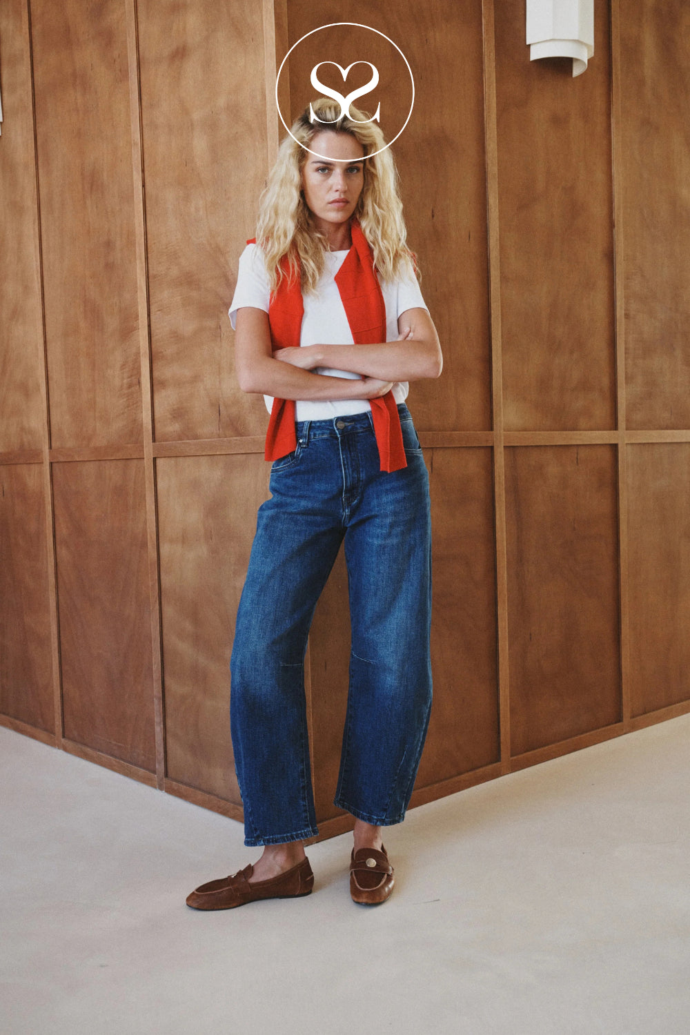 Dark Blue Cropped Barrel Jeans — Livia - ana & lucy