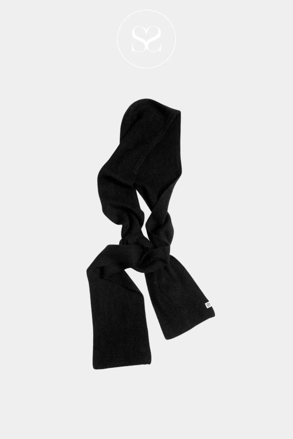 MOSS COPENHAGEN BLACK HOOD SCARF - HOPE 