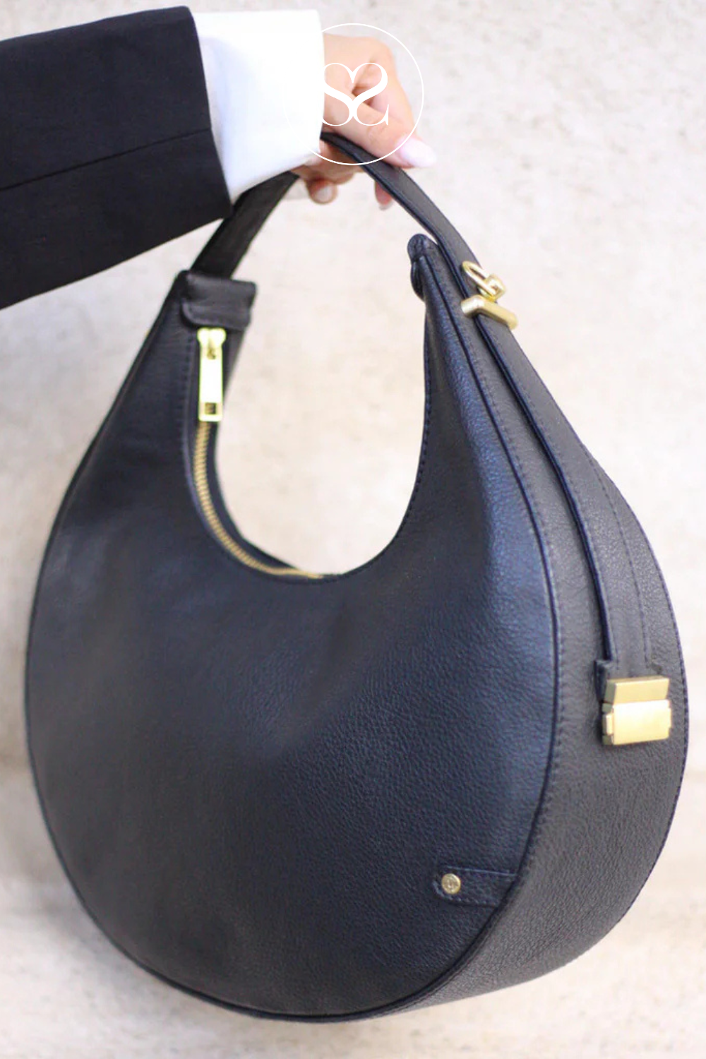 DEPECHE BLACK LEATHER  SHOULDER/CROSSBODY BAG 16630
