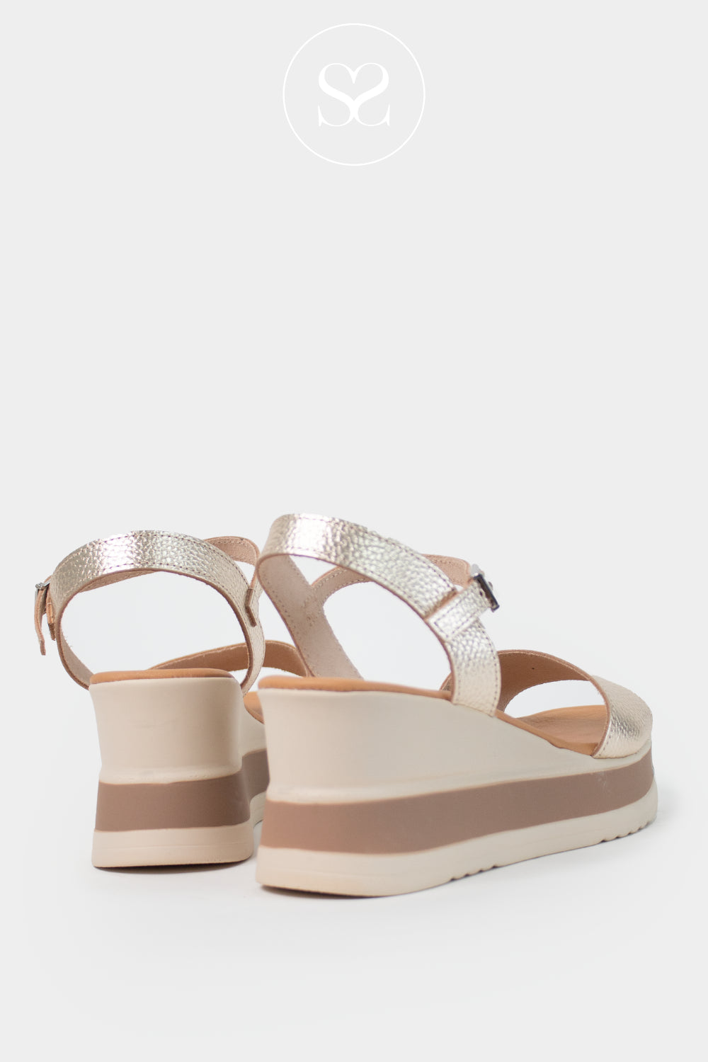 Oh My Sandals Gold Wedge Sandals 5982