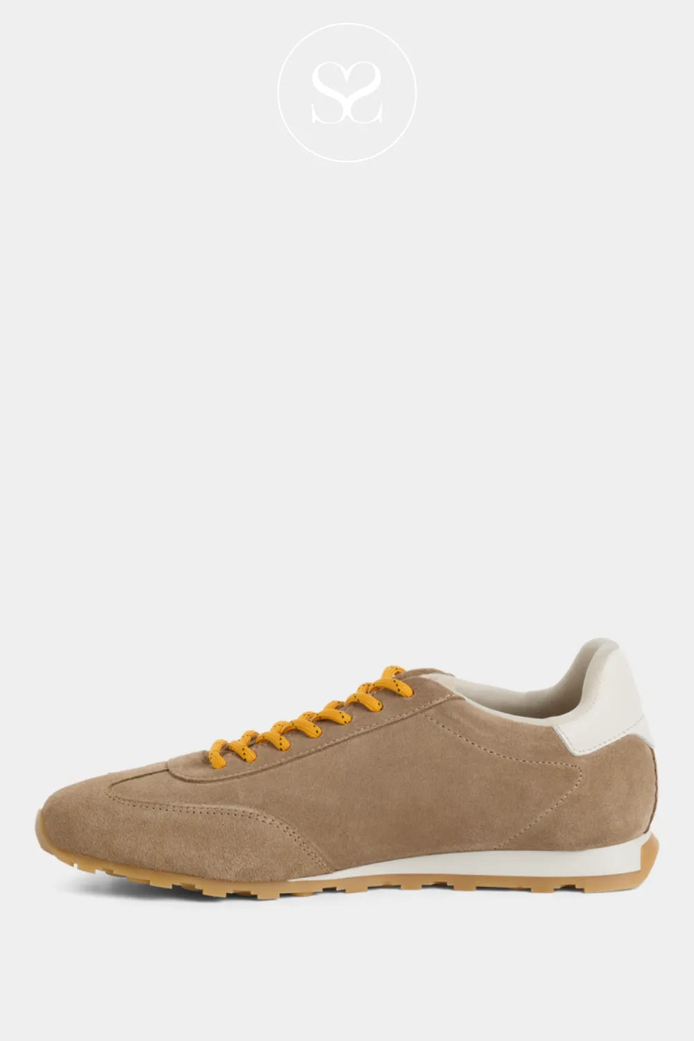 Tamaris neutral casual everyday trainers. Yellow laces and off white heel cap. Rubber non slip sole.