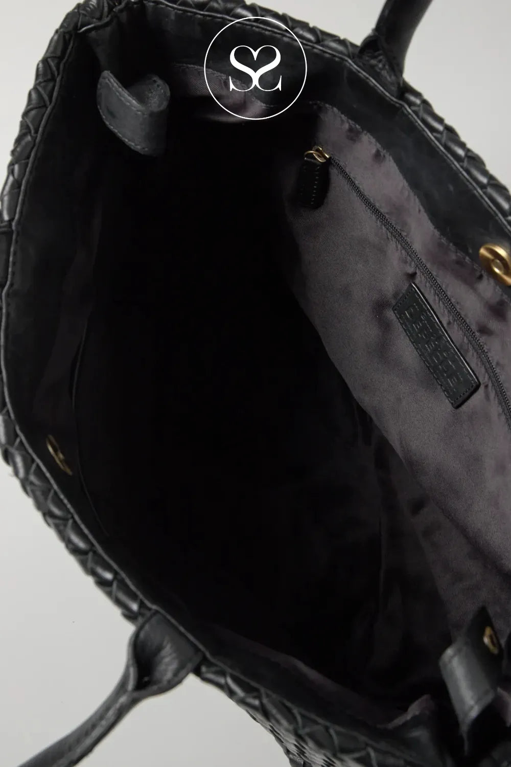 DEPECHE BLACK LEATHER SHOULDER BAG 16726 IRELAND