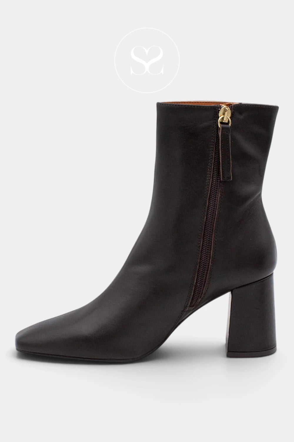 Angel Alarcon Brown Block Heel Boot - Drimia 26552