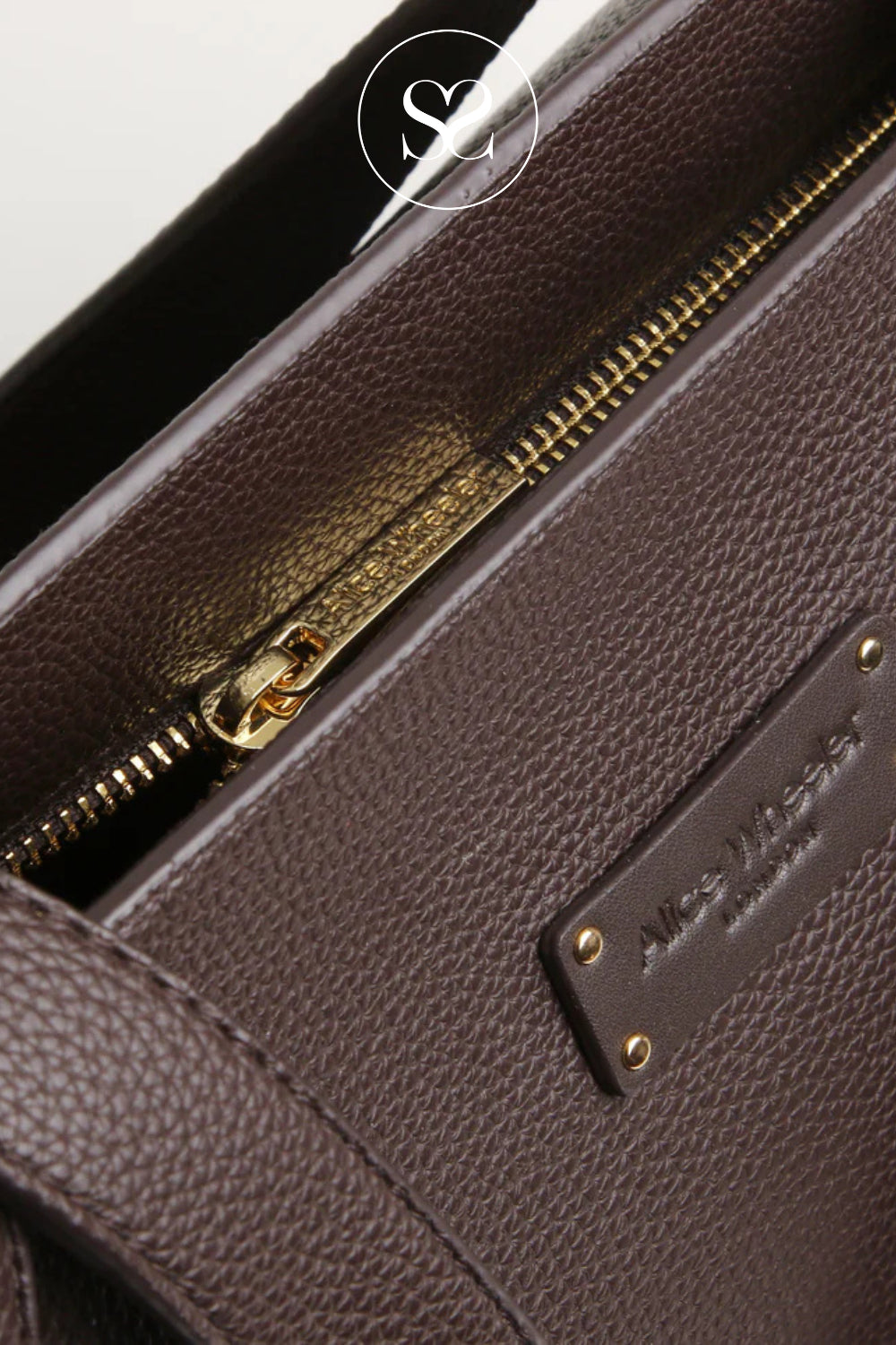 ALICE WHEELER VEGAN BROWN LEATHER BAG WITH ZIP CLOSURE- IRELAND