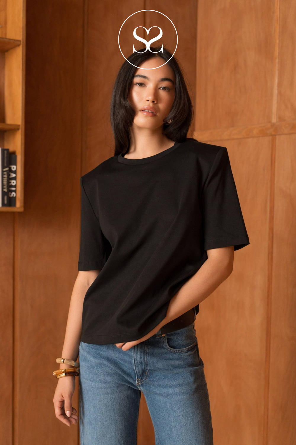 Black Boxy T-shirt with Shoulder Pads — JW062