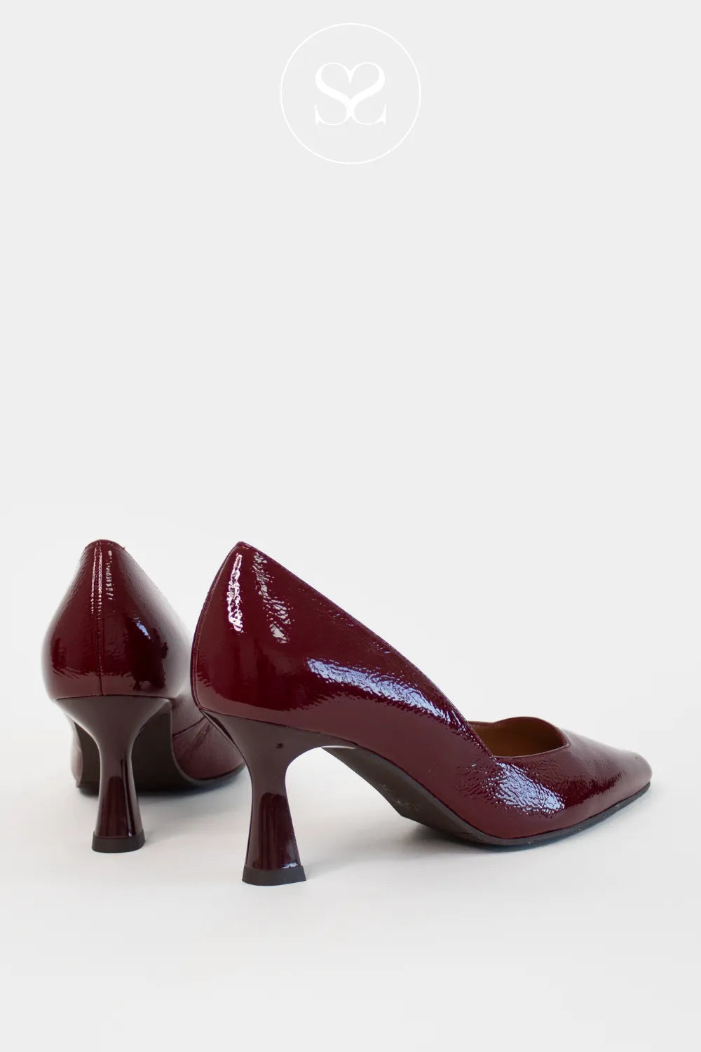 LODI WINE PATENT LEATHER FLARED HEEL COURT SHOES WITH POINTED TOE GENIUS