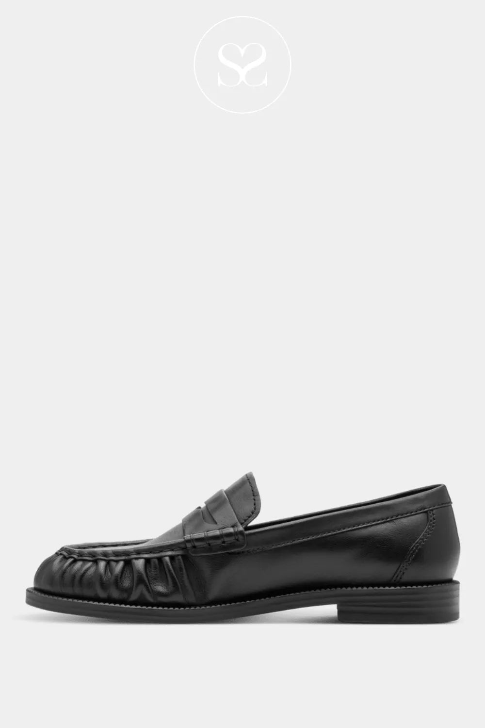 Black leather loafers. Round toe shoe. Slip on workwear shoe.