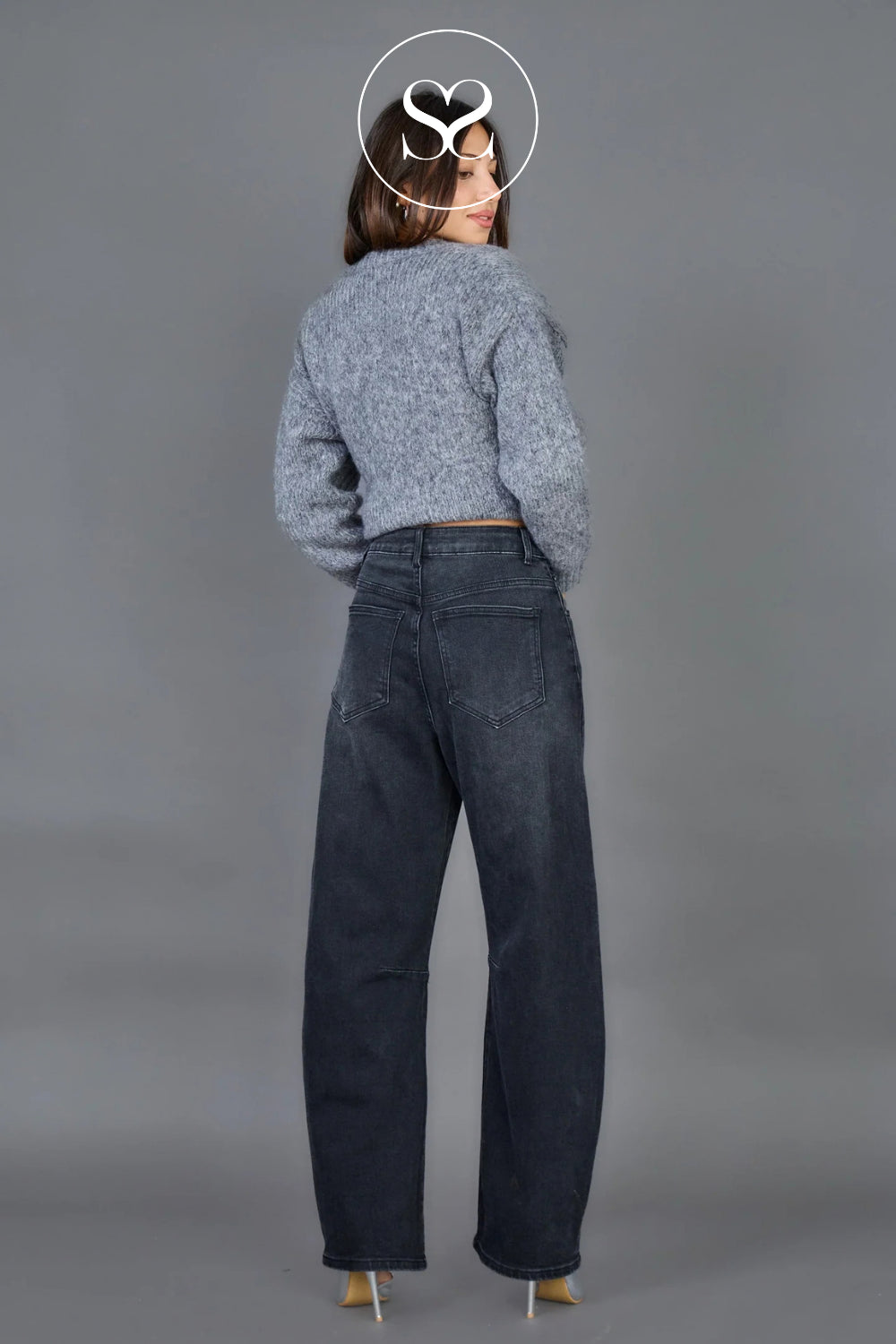 Black Barrel Jeans - Louisa