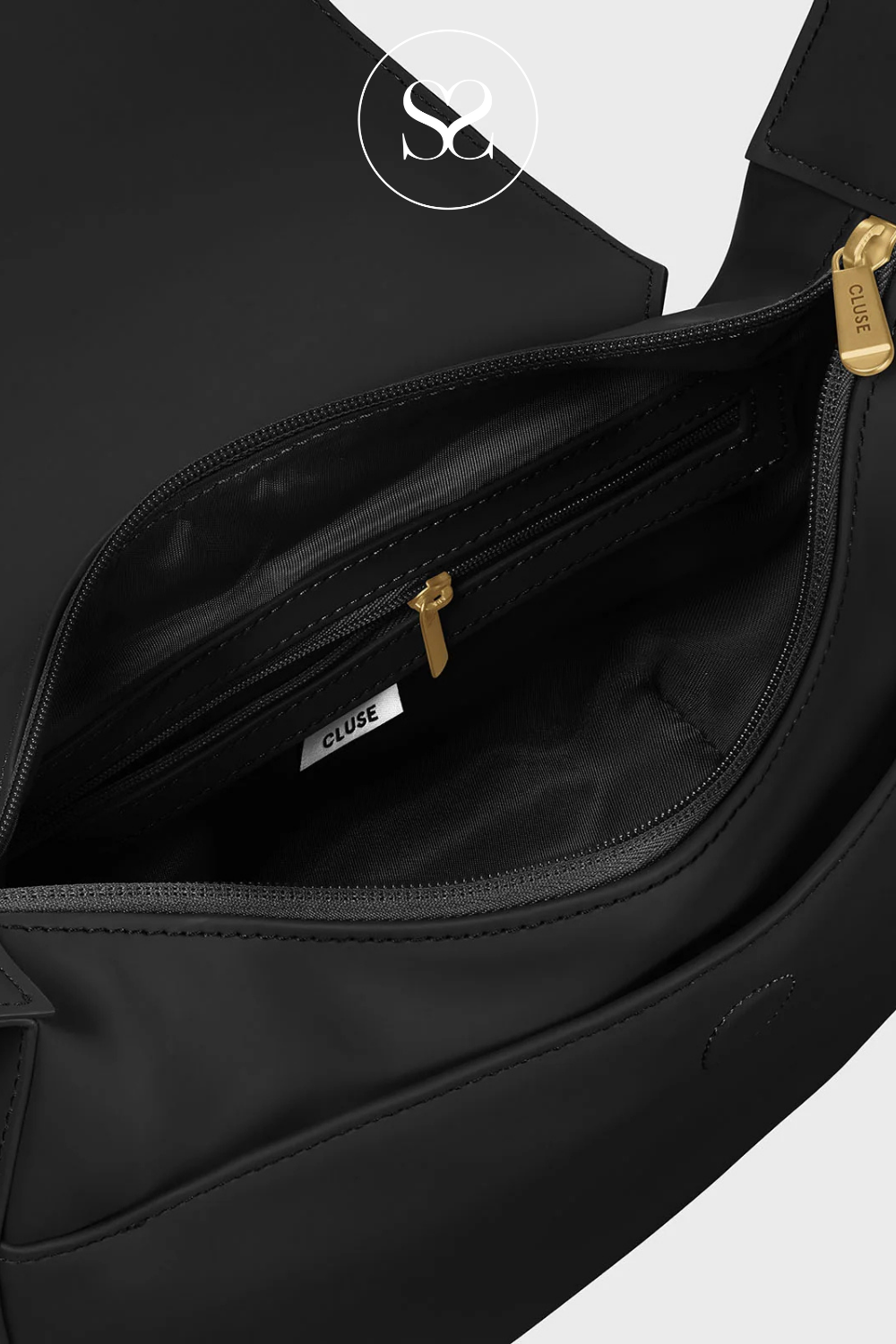 CLUSE BLACK CROSSBODY BAG - CX04901