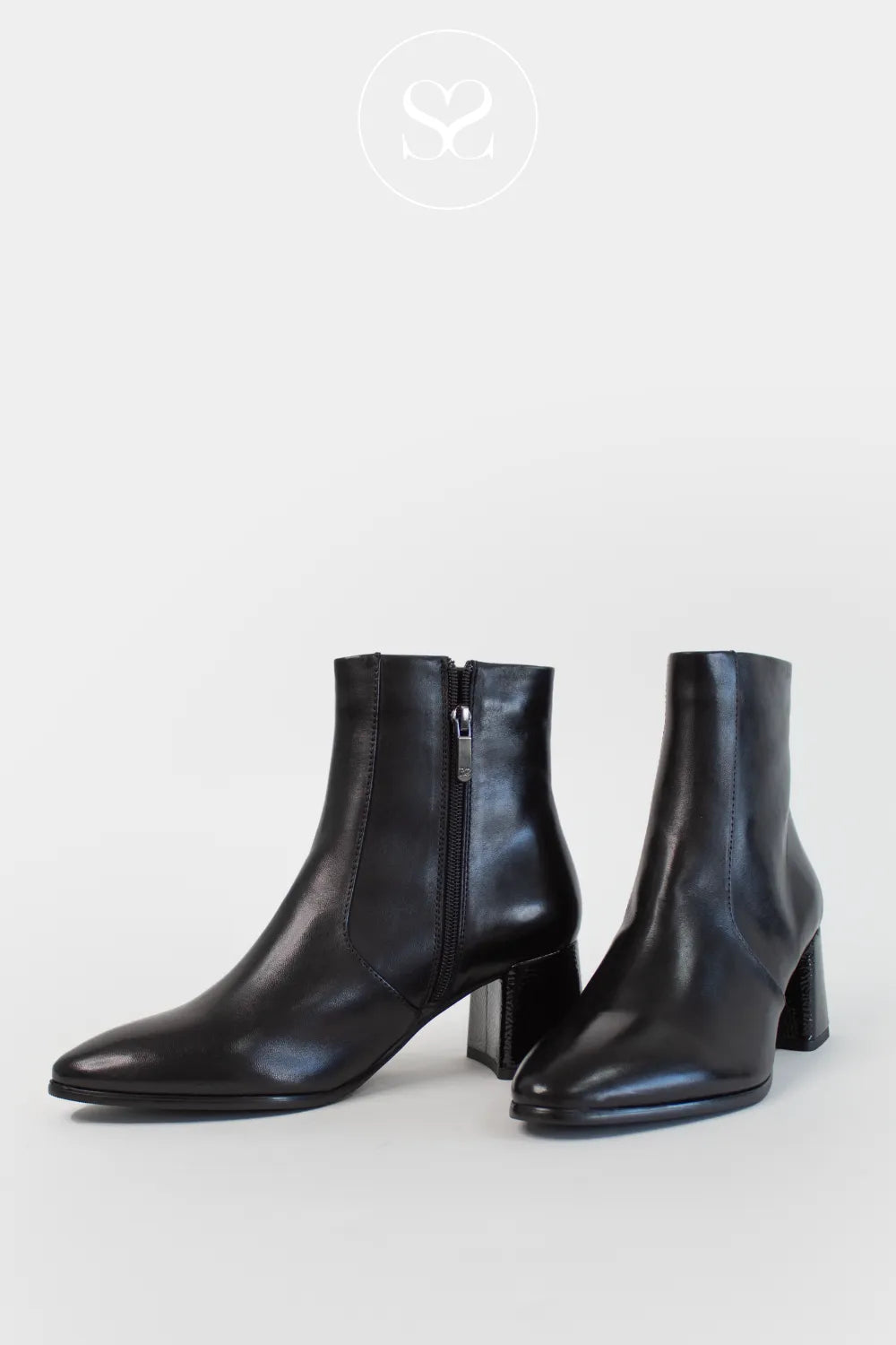 women's black leather ankle boots with fleece lining block heel and inside zip