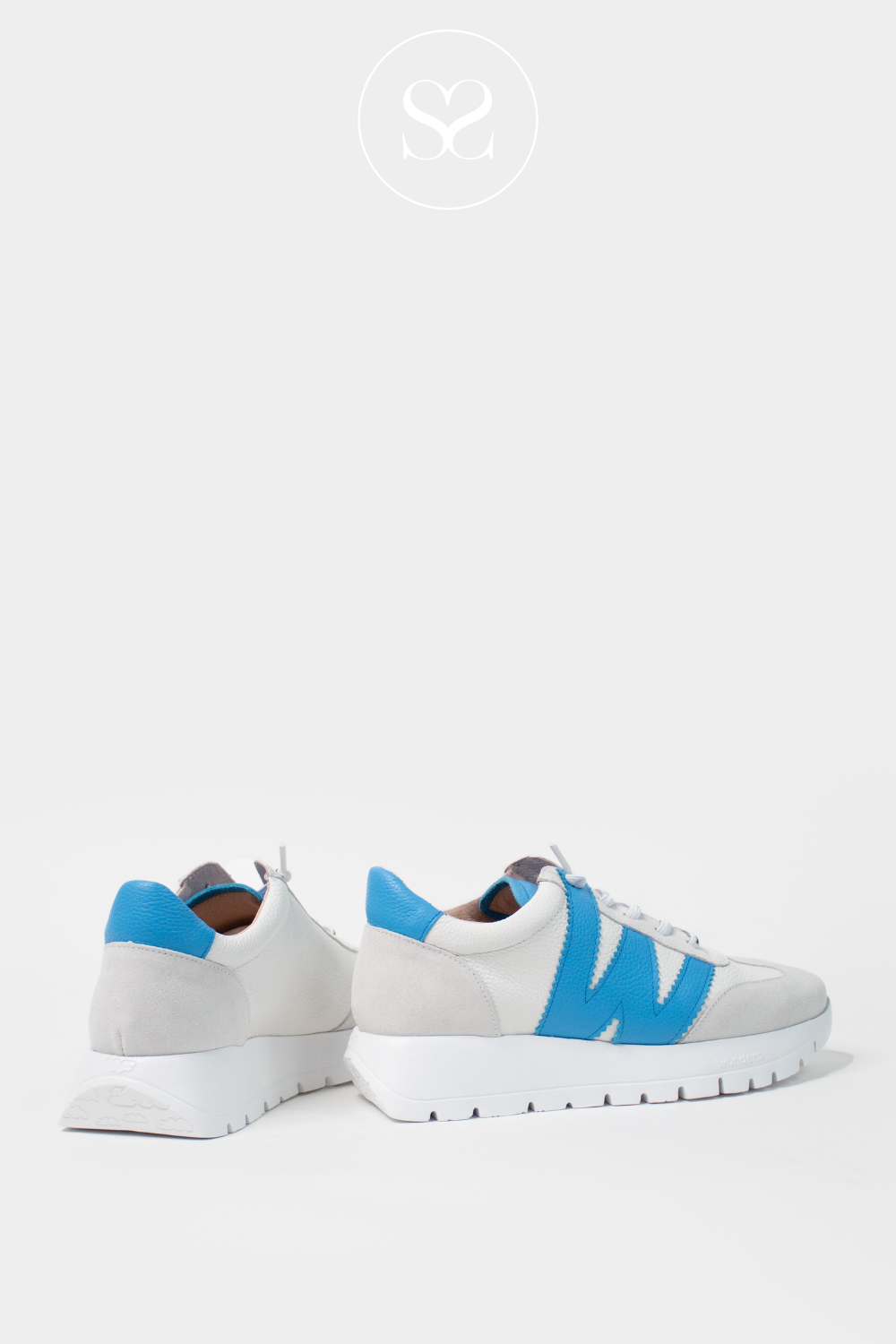 WONDERS A-2476 BLUE/WHITE LEATHER TRAINERS WITH ELASTICATED LACES.