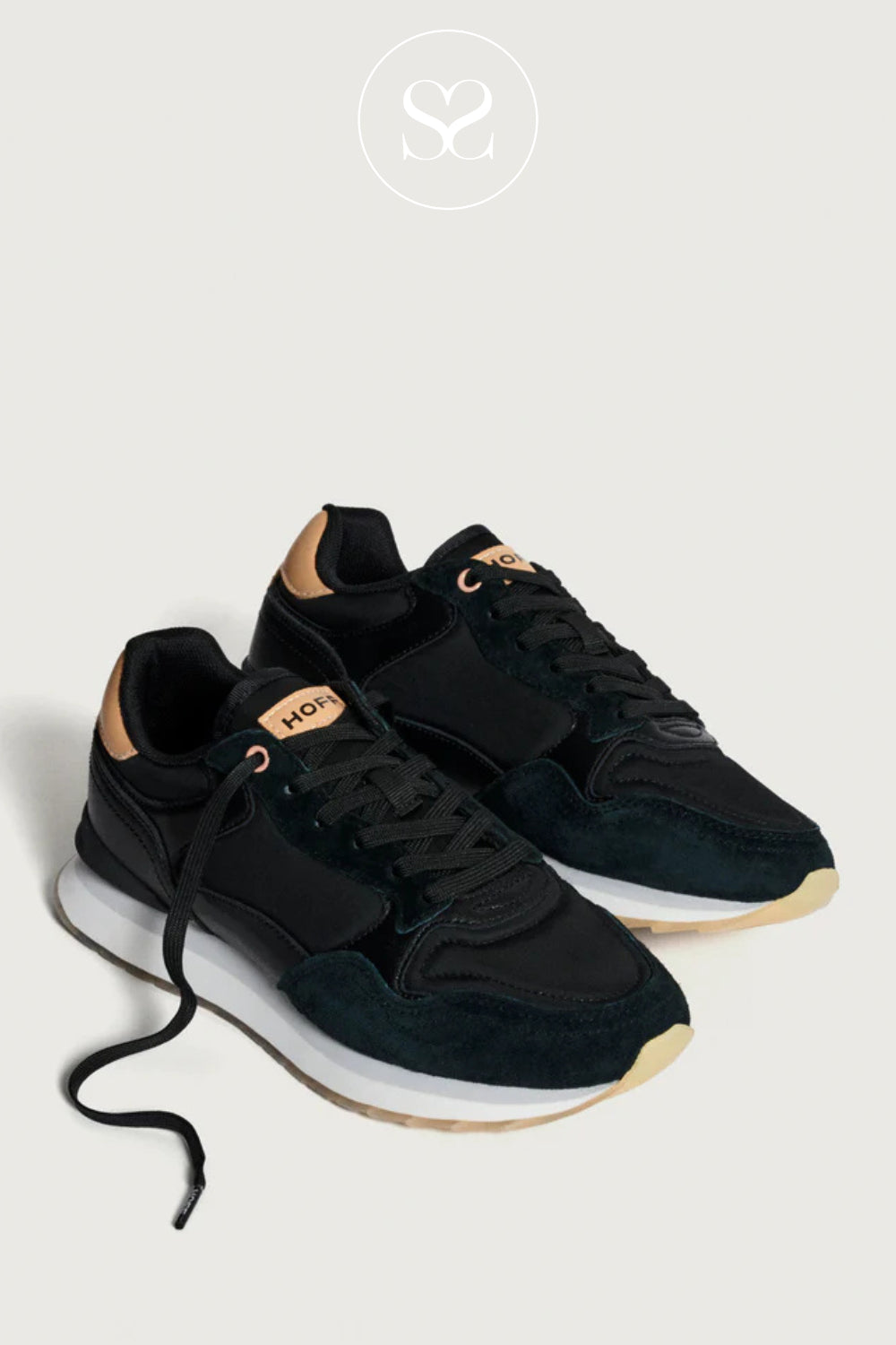 women's comfortable black sporty trainers for walking from HOFF