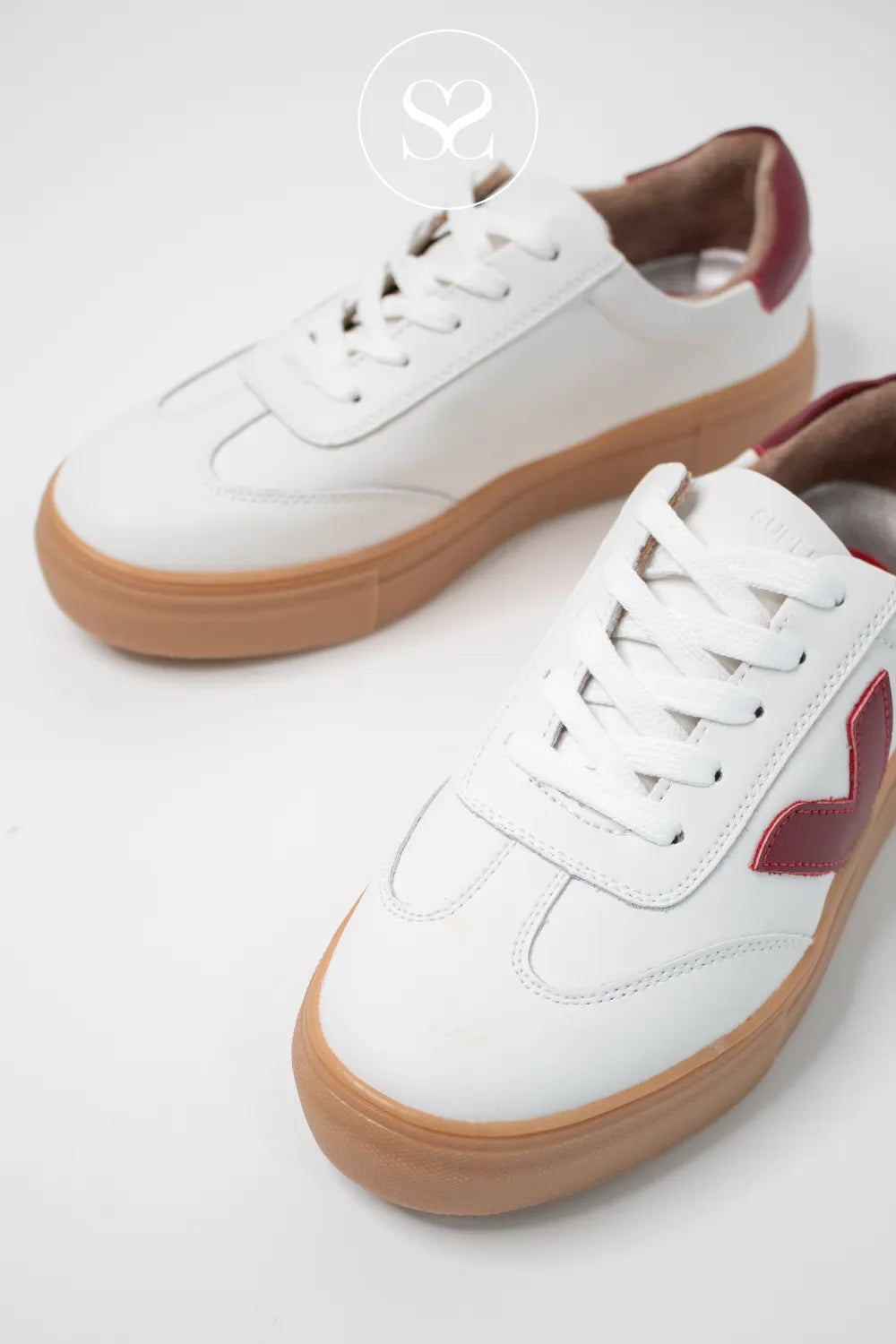 DRILLEYS OFF-WHITE & BURGUNDY PLATFORM TRAINERS - NINETY