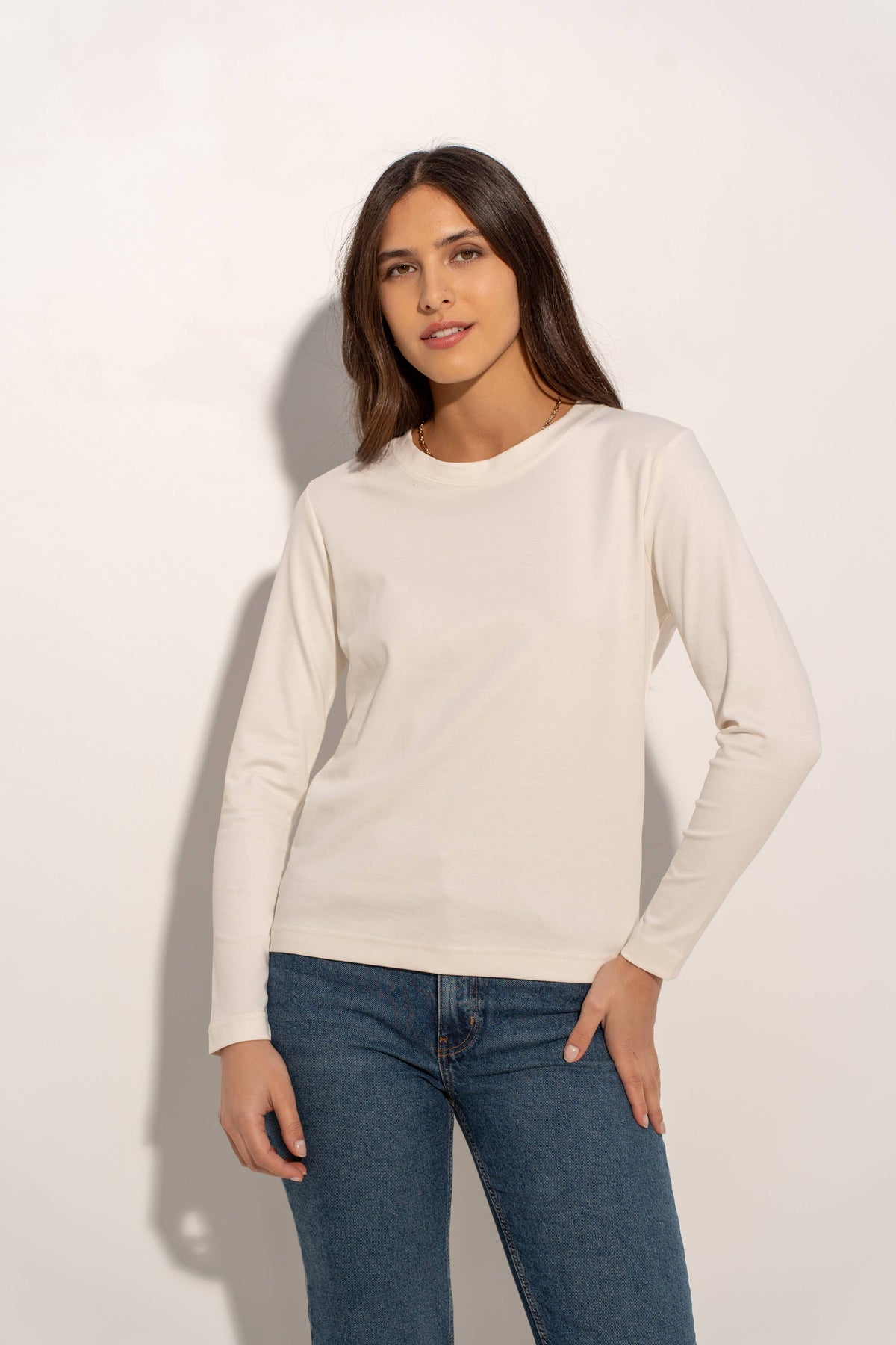 Cream Cotton Long-Sleeve T-shirt — JW2512
