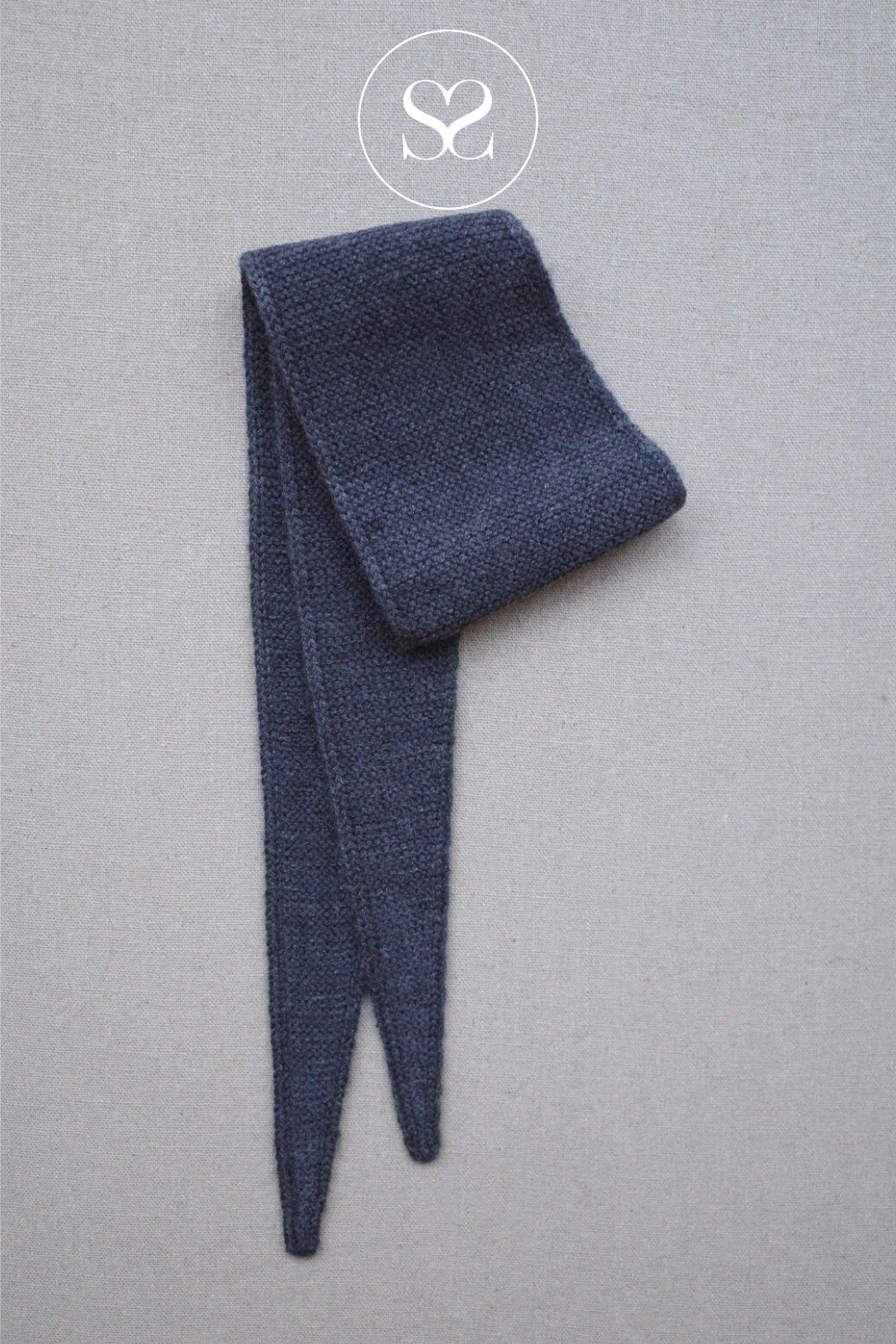 BOII Off Dark Grey Neck Scarf - Bisse