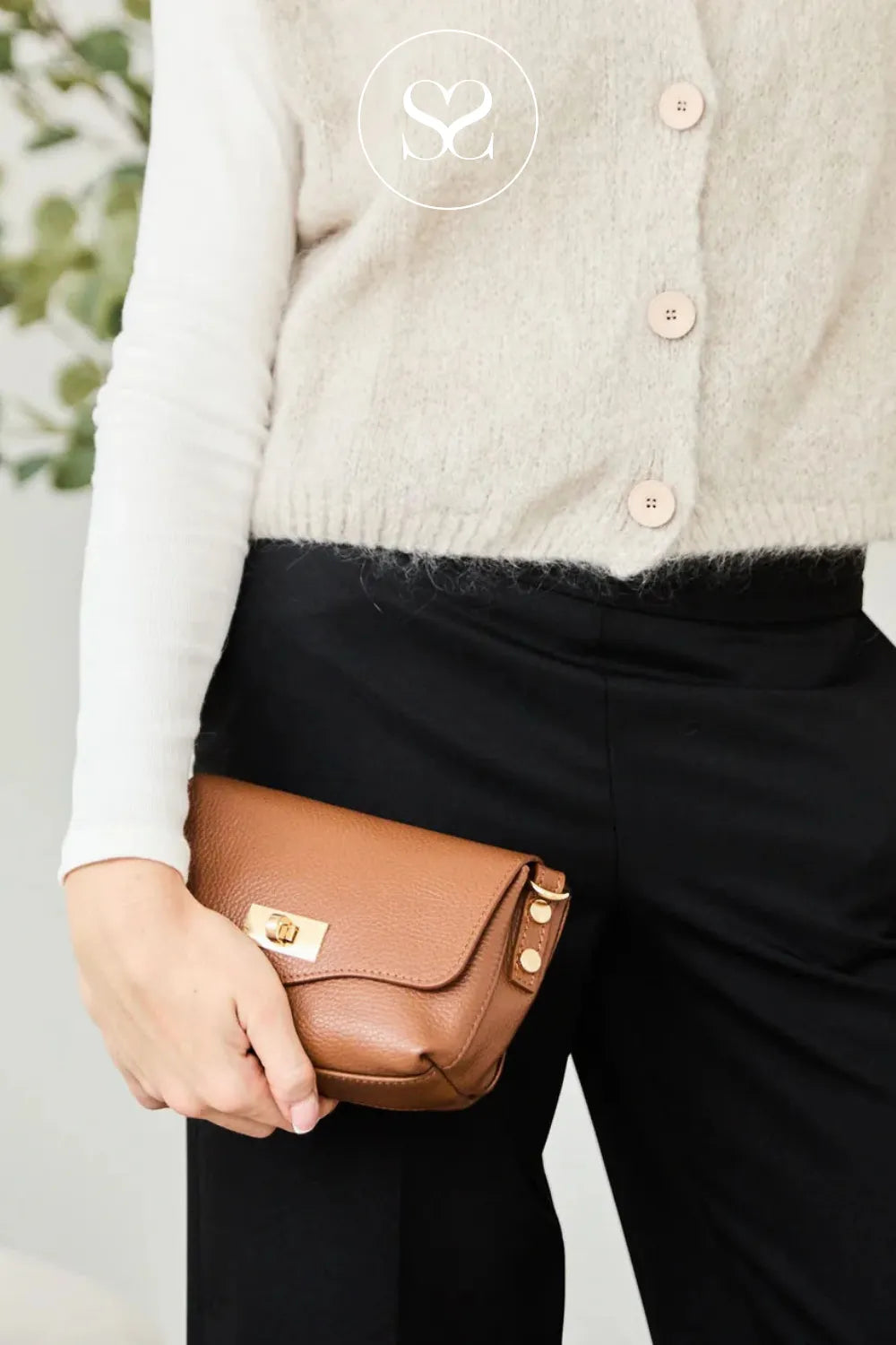 ELIE BEAUMONT - TAN CROSSBODY BAG - TWIST REGULAR