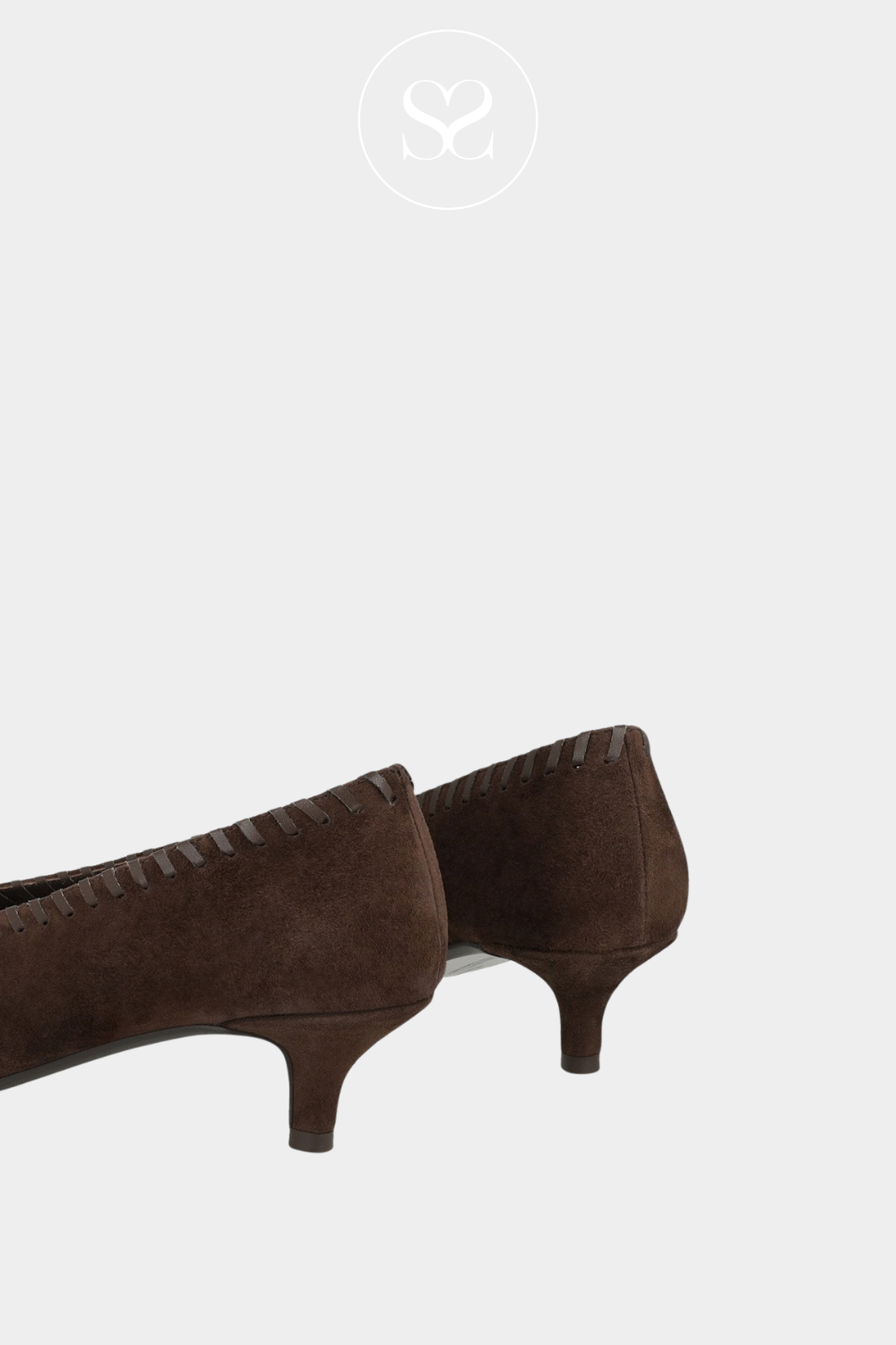 Lodi low heel pointed toe shoe.