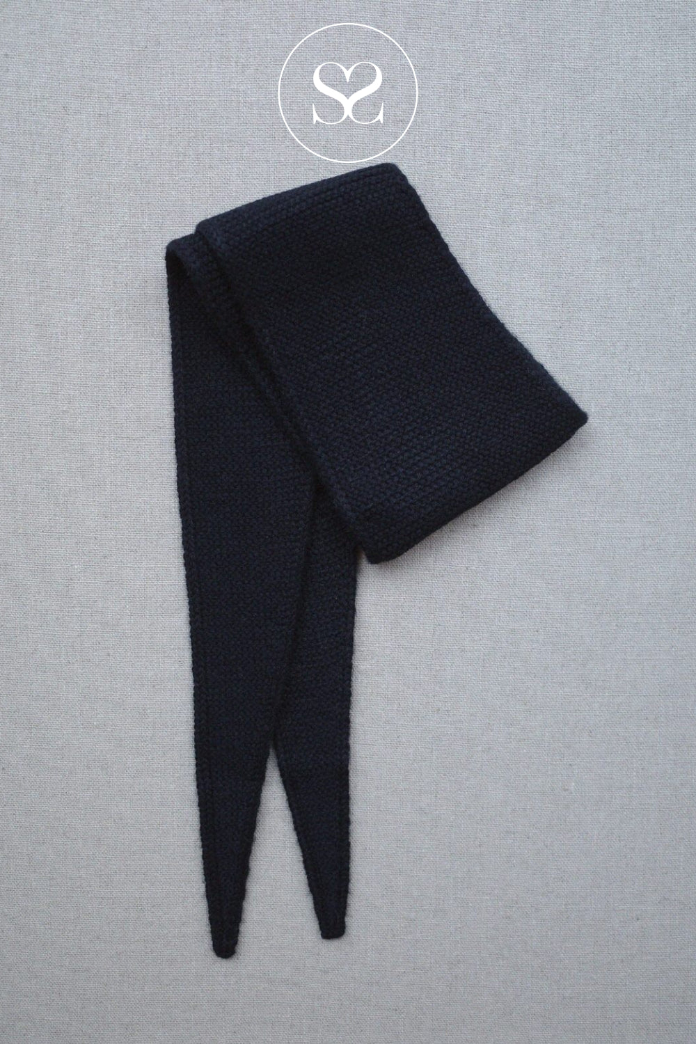 BOII Black Neck Scarf - Bisse