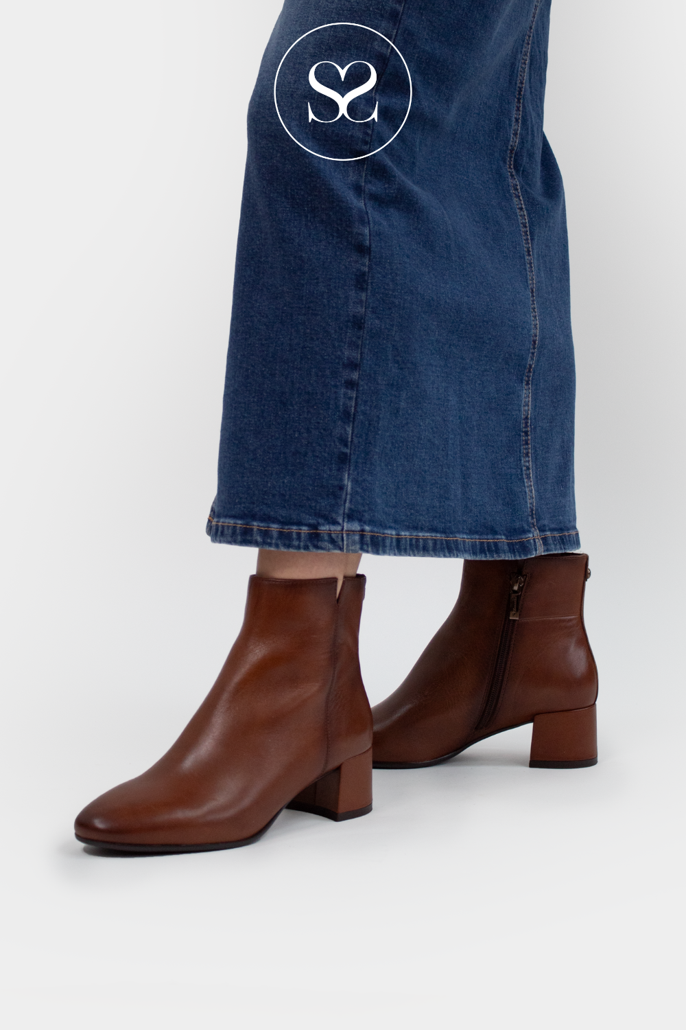 Tamaris tan ankle boots discount