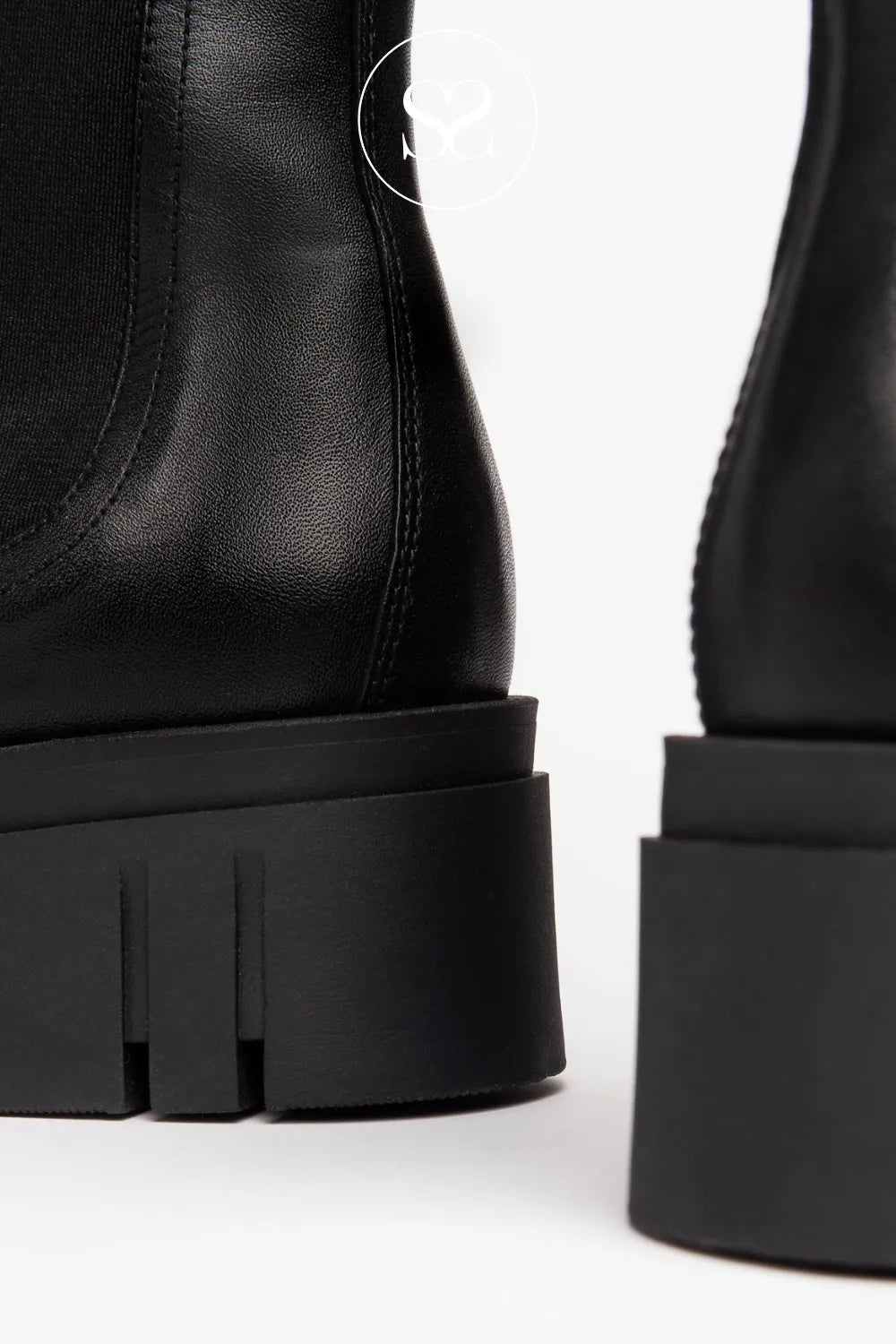 NERO GIARDINI BLACK PULL ON WEDGE CHELSEA BOOTS I309190D CHUNKY PLATFORM BOOTS PULL ON STYLE