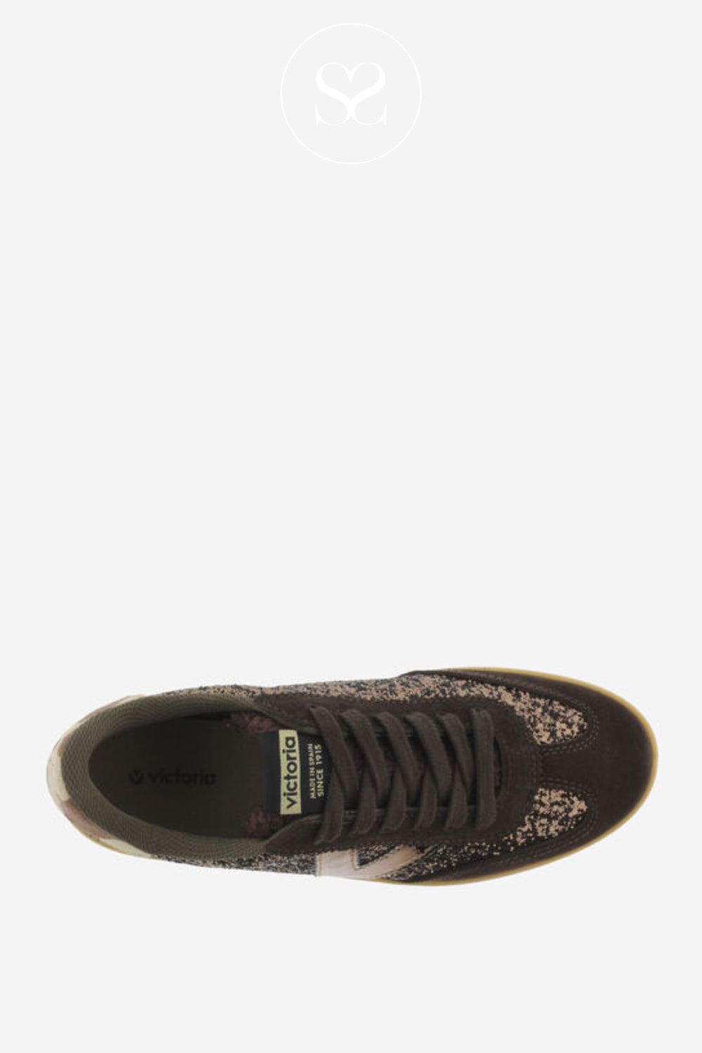 Women’s brown casual trainers with a glitter finish, lace-up fastening and a rounded toe for an easy everyday style.