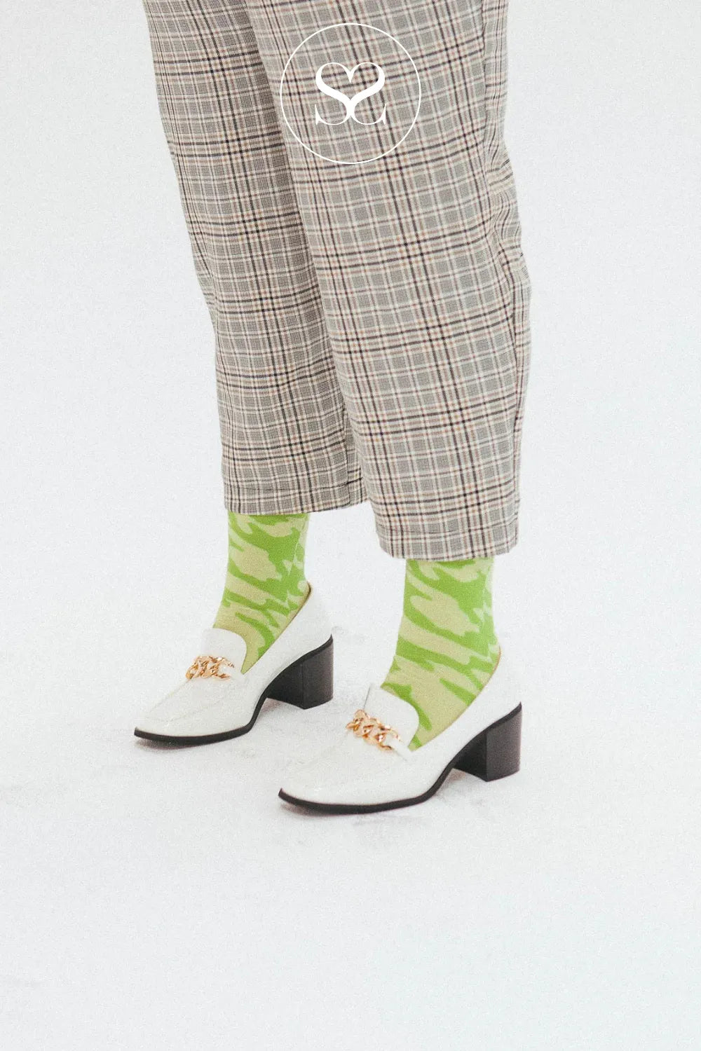 EAT MY SOCKS WHITE WINE SOCKS