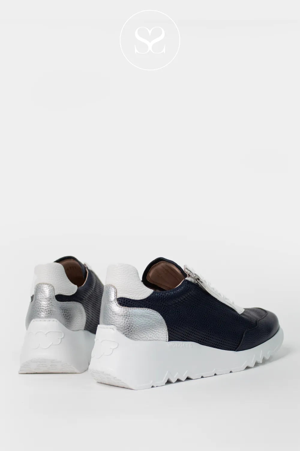 Wonders Navy Wedge Trainers E-6771