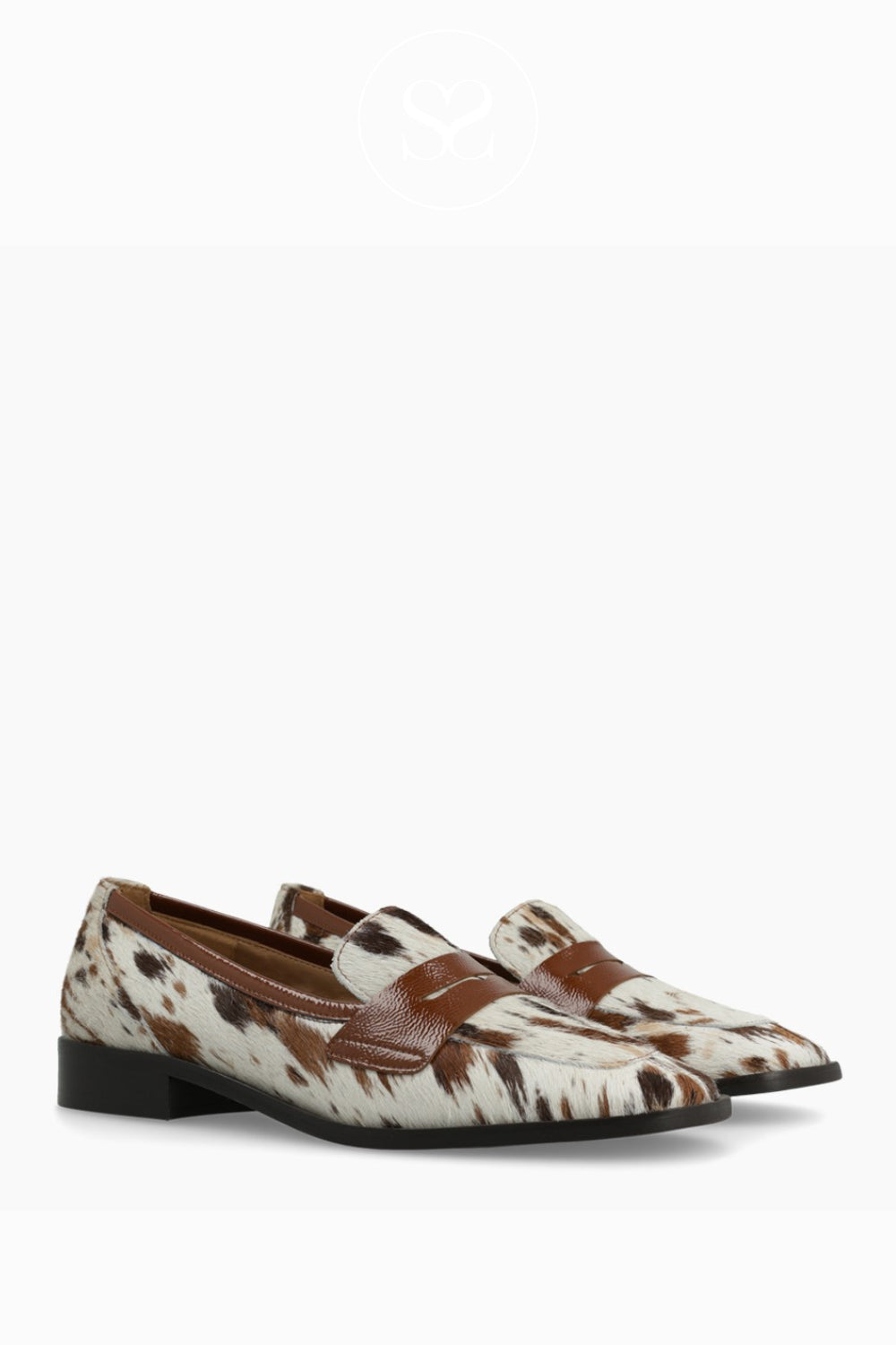 COMFORTABLE LODI COW HIDE FLAT LOAFERS WITH TAN TRIM - BERECO-INO IRELAND
