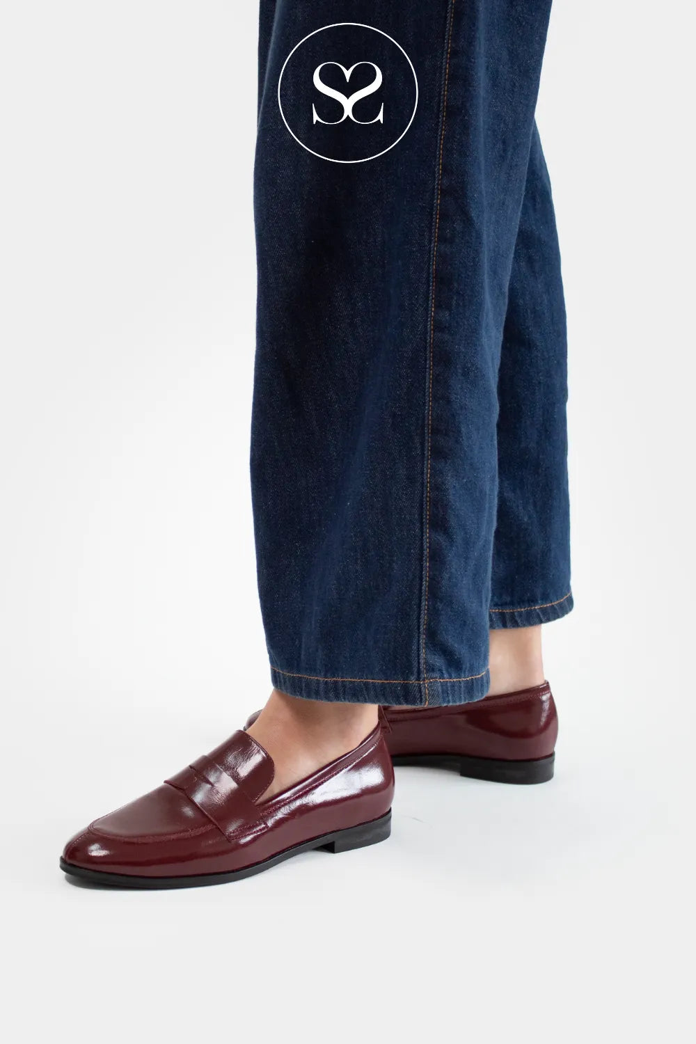 ANGEL ALARCON WINE/BURGUNDY FLAT LOAFERS - ZAMA