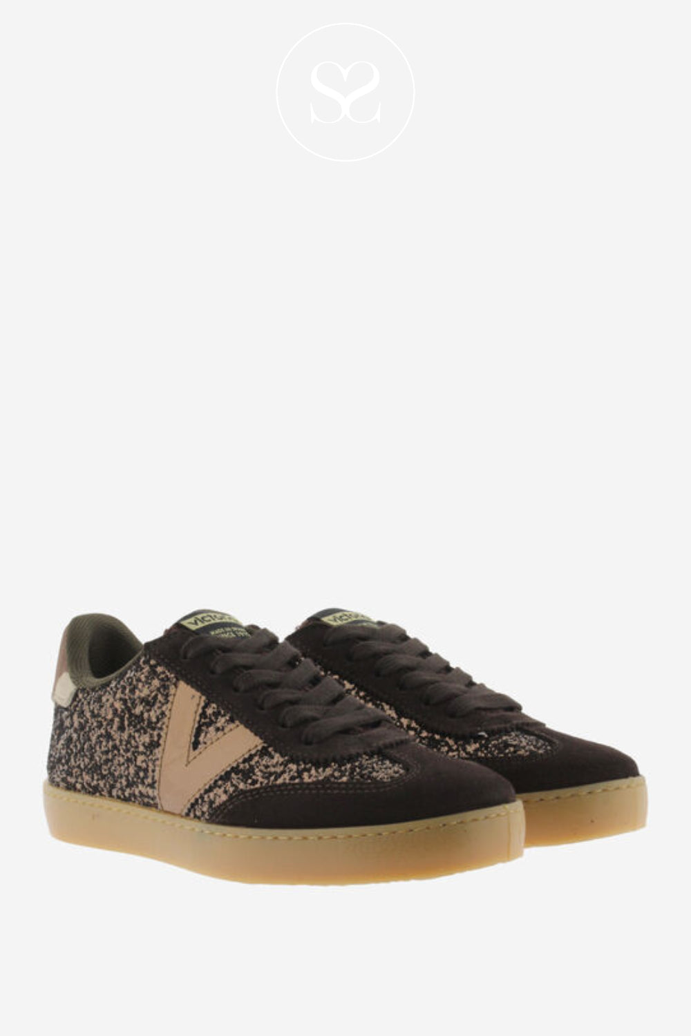 Women’s brown casual trainers with a glitter finish, lace-up fastening and a rounded toe for an easy everyday style.