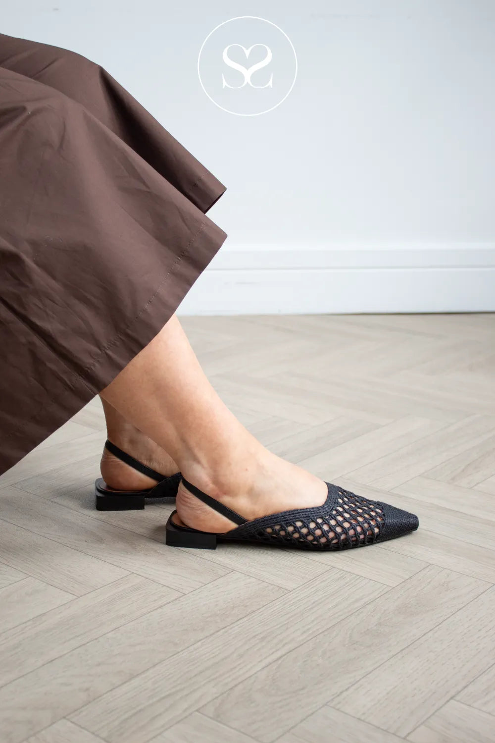 Angel Alarcon Black basket weave Sling-back Pumps Gaia