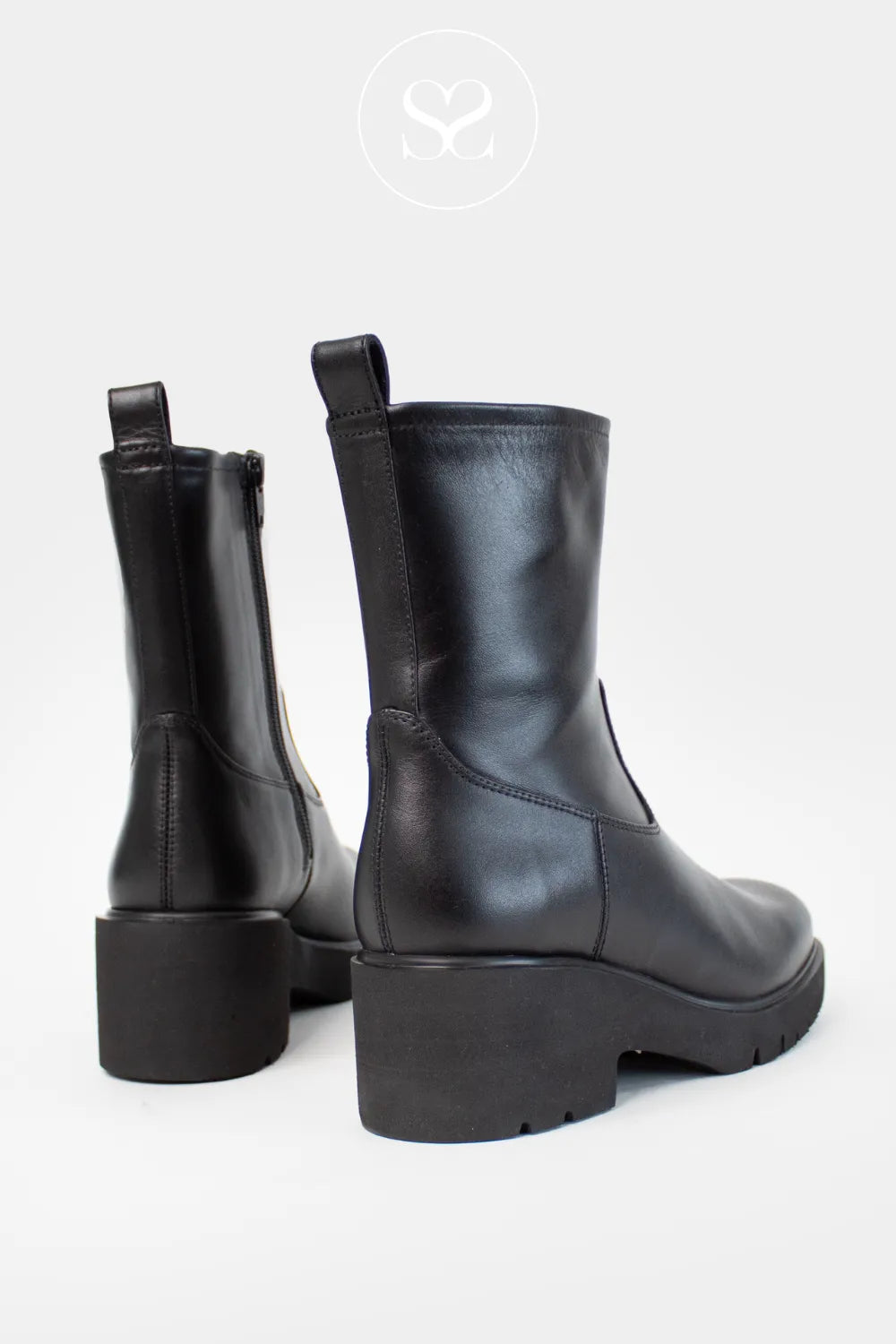 UNISA BLACK WEDGE BOOT FOR WOMEN JAVITO FOR WOMEN MADE FROM SOFT SPANISH LEATHER FOR ALL DAY COMFORT