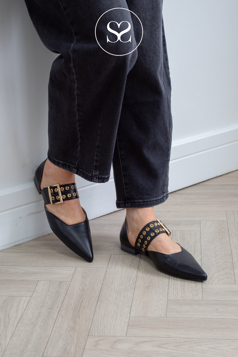 Babouche Black Mary-Jane Flats - Binny
