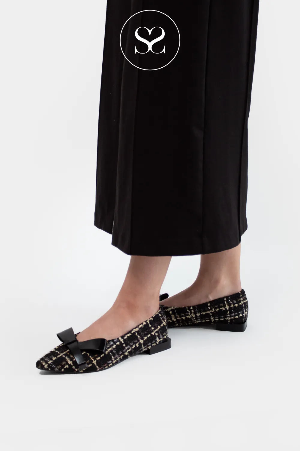 ANGEL ALARCON BLACK TWEED POINTED TOE FLATS - ALVATEX