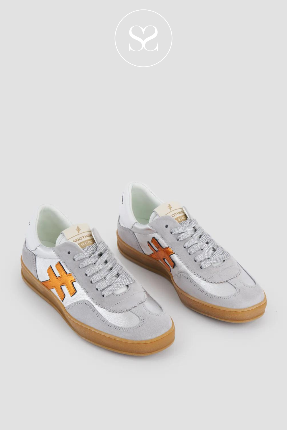 ANOTHER TREND ICONIC GREY AND SILVER/ORANGE LEATHER TRAINER