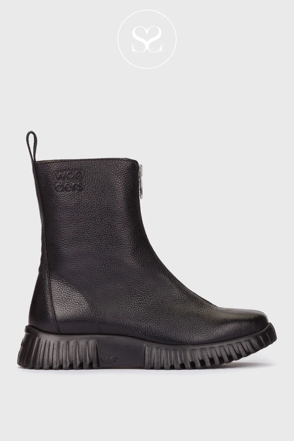 WONDERS BLACK WEDGE ZIP FRONT ANKLE BOOTS A-4403