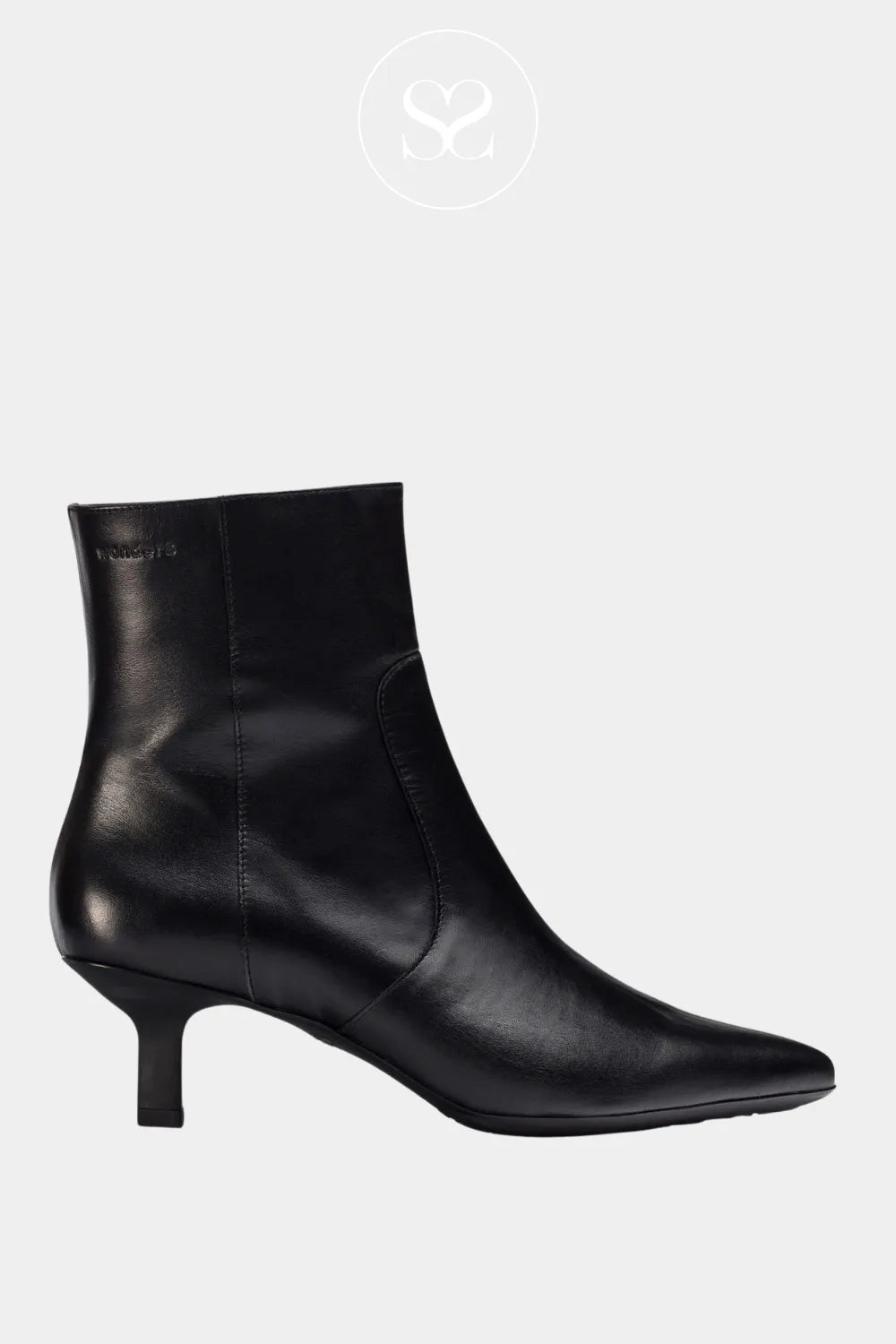 WONDERS BLACK POINTED TOE KITTEN HEEL ANKLE BOOTS G-7111 FOR WOMEN , LIGHTWEIGHT BOOT MADE FROM SOFT SPANISH LEATHER FOR ALL DAY COMFORT